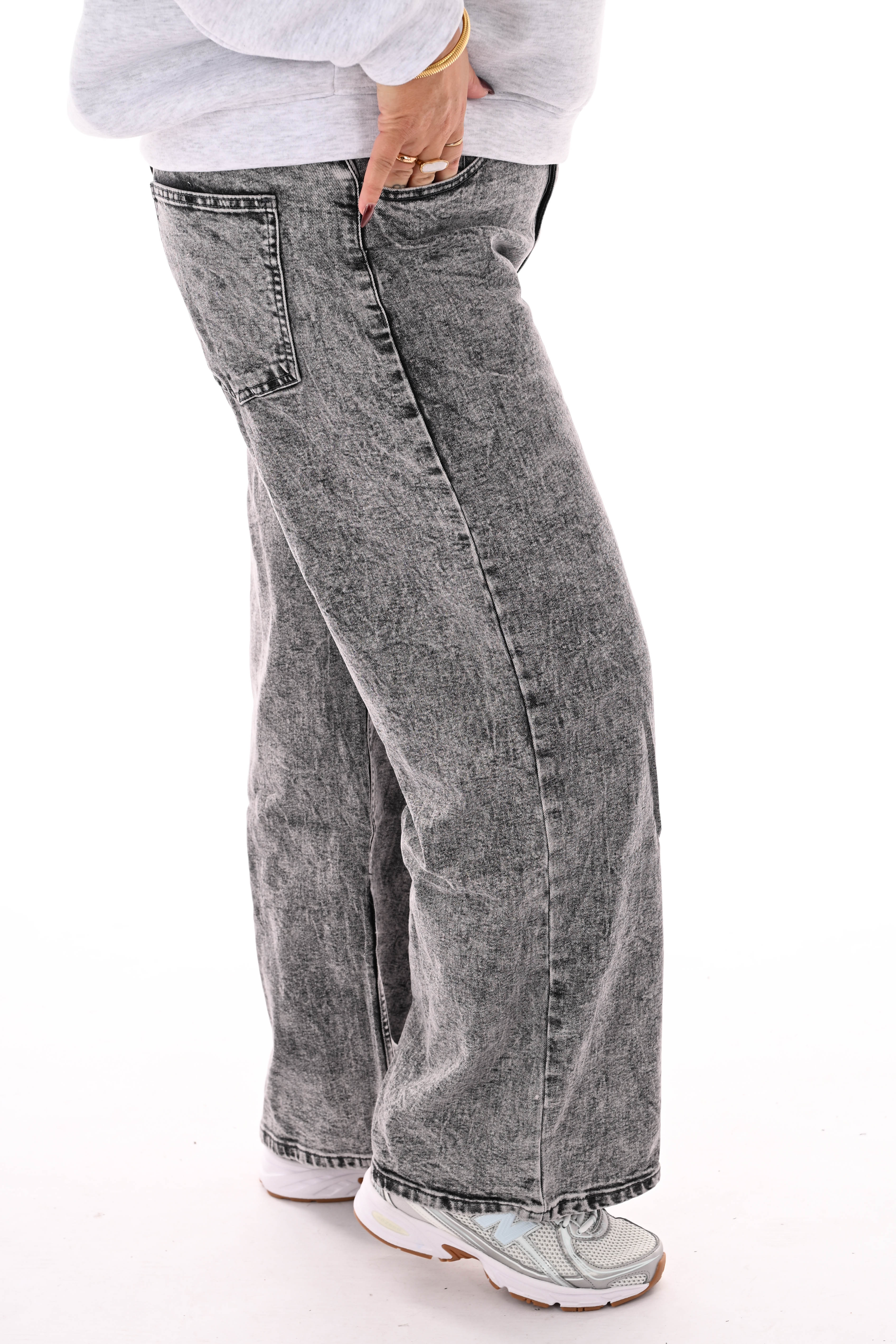 BB.S jeans wide leg schuine knoop grijs