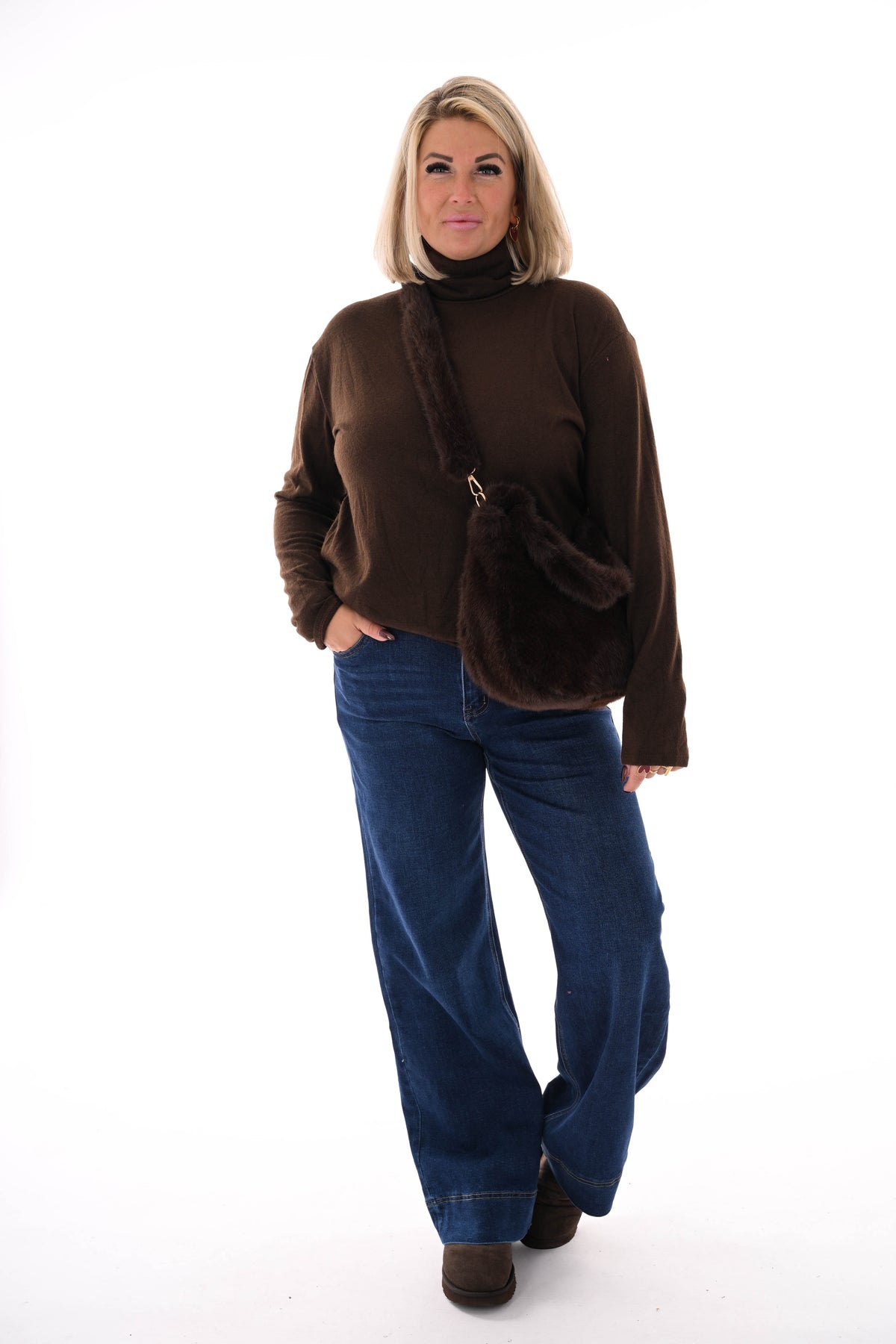 Basic coltrui donkerbruin