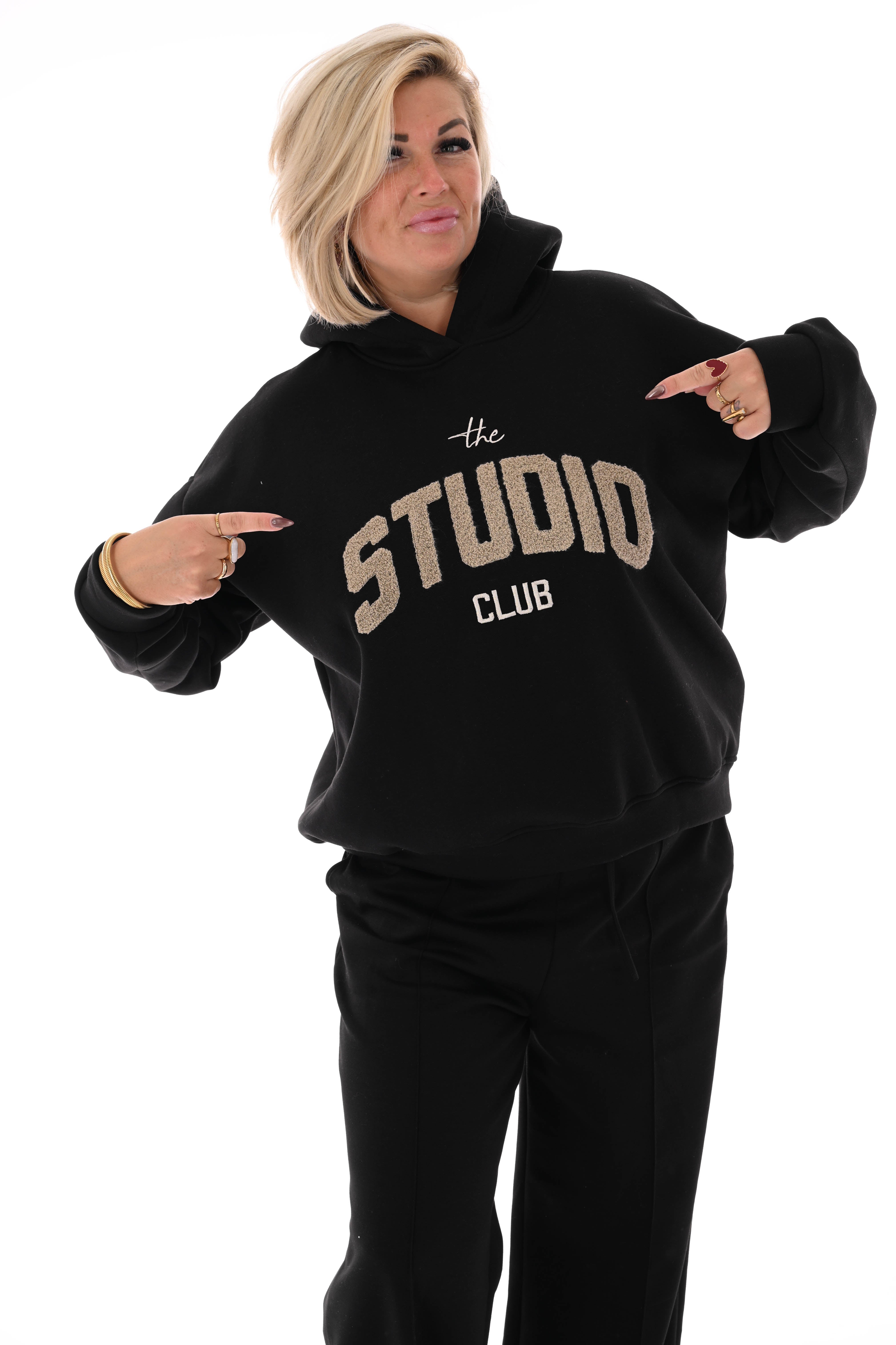 Hoodie studio club zwart