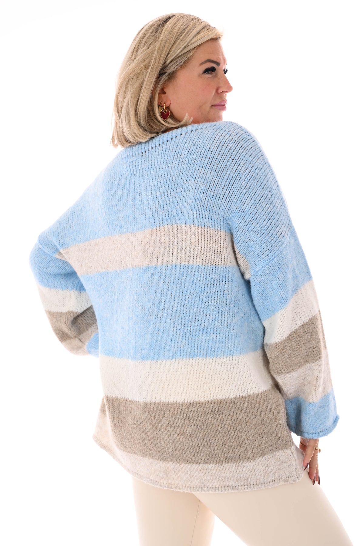 Gebreide trui love lichtblauw/beige