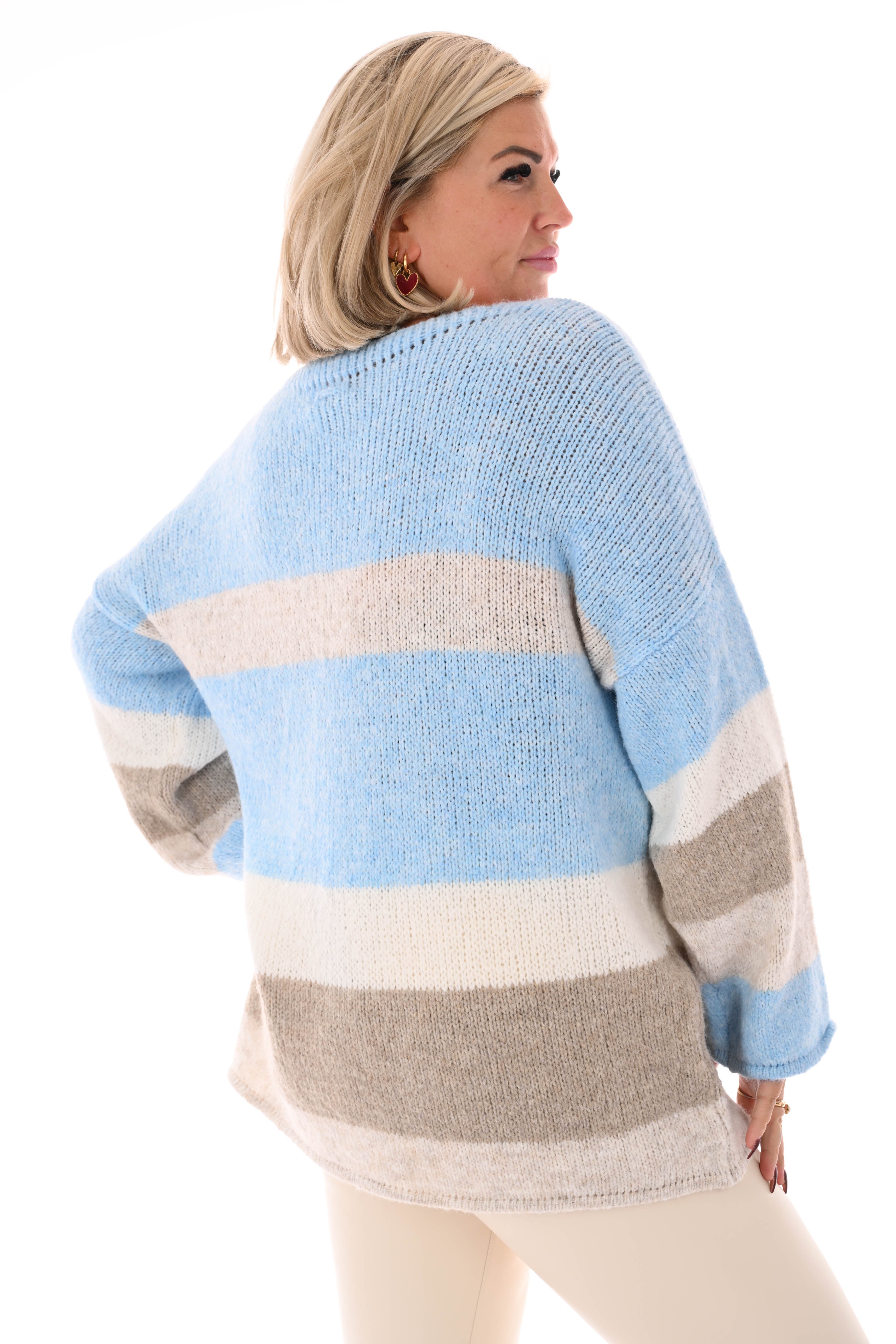 Gebreide trui love lichtblauw/beige