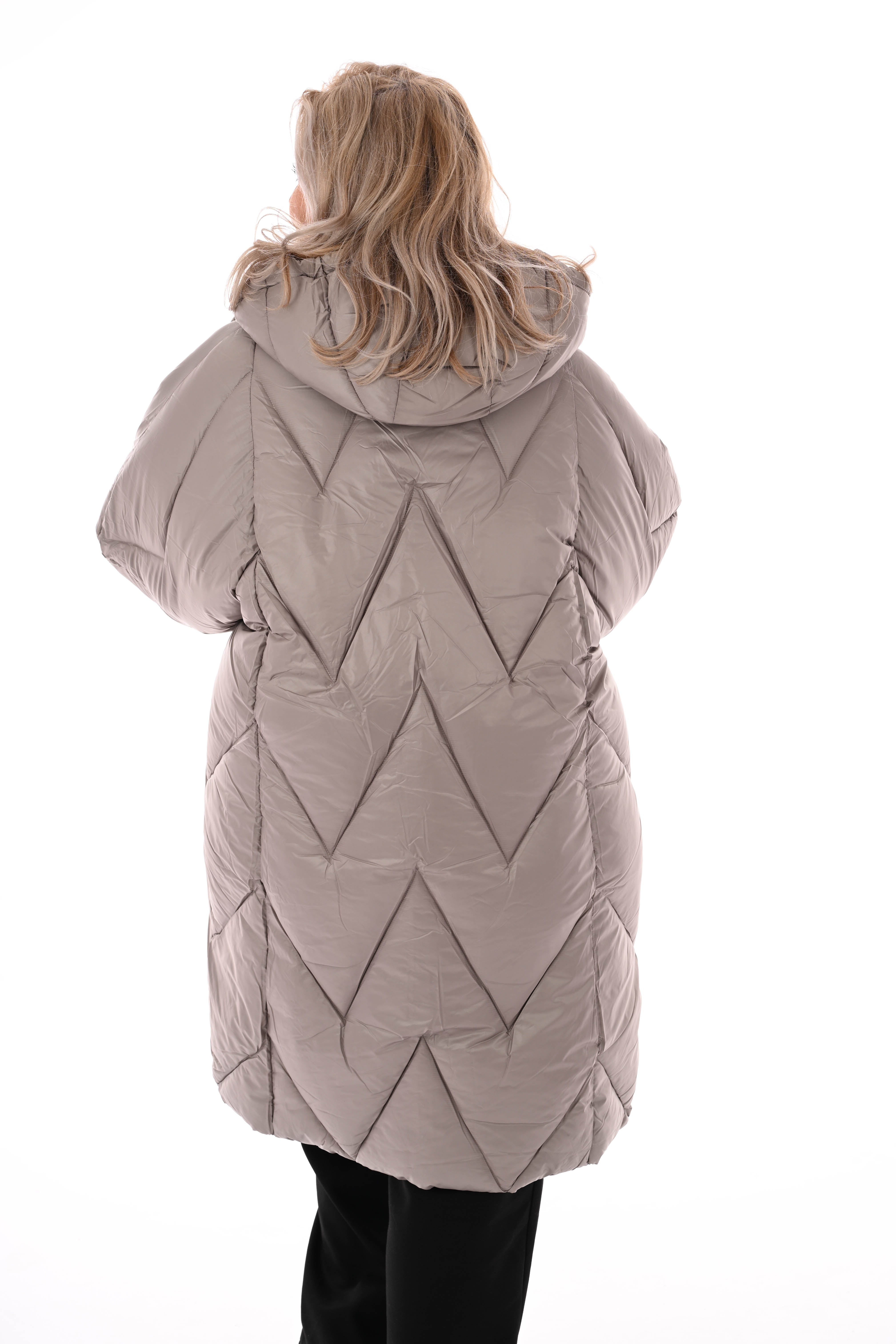 Half lange jas met capuchon taupe