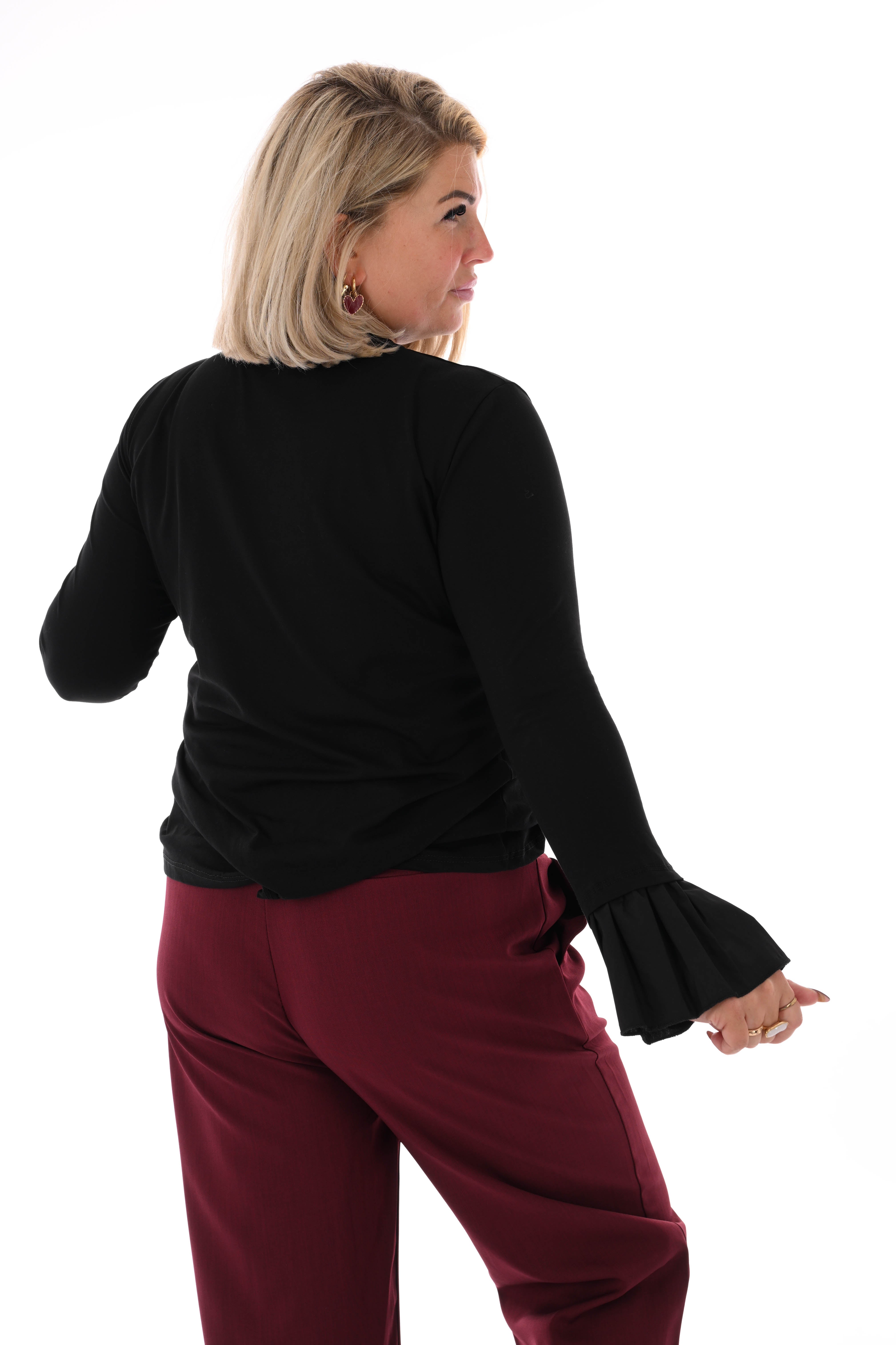 Basic shirt trompetmouwen uni zwart