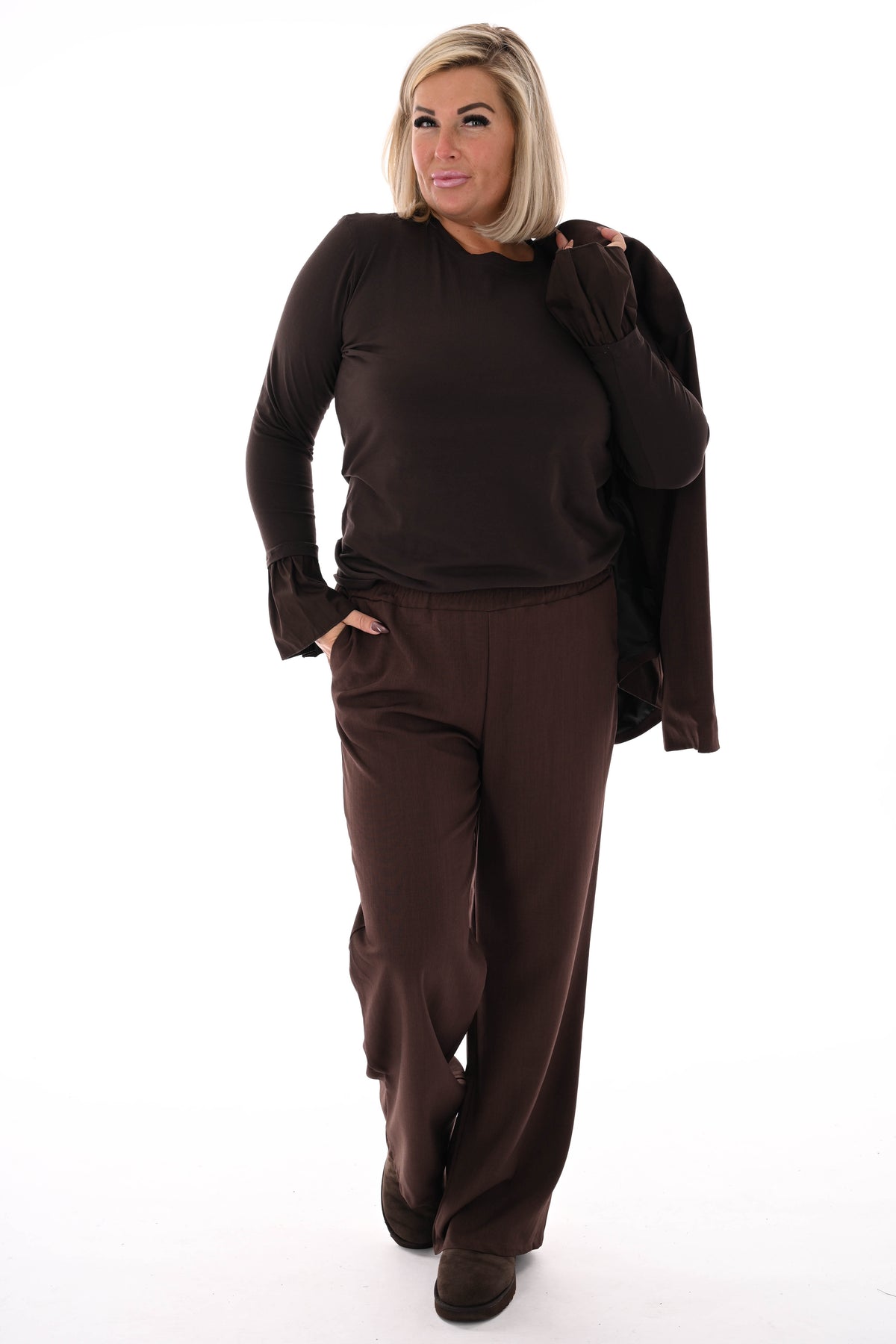 Basic shirt trompetmouwen uni donkerbruin