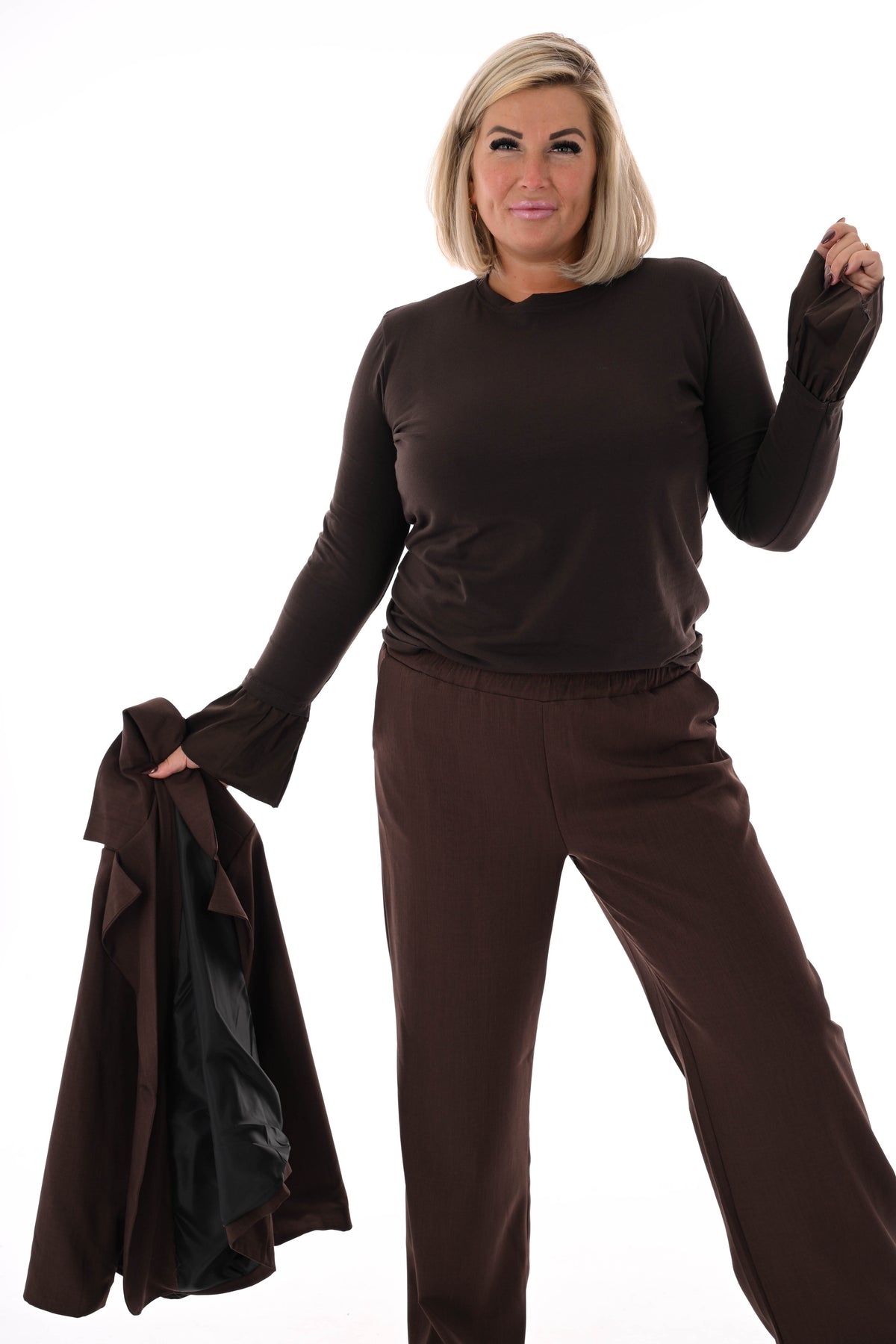 Basic shirt trompetmouwen uni donkerbruin