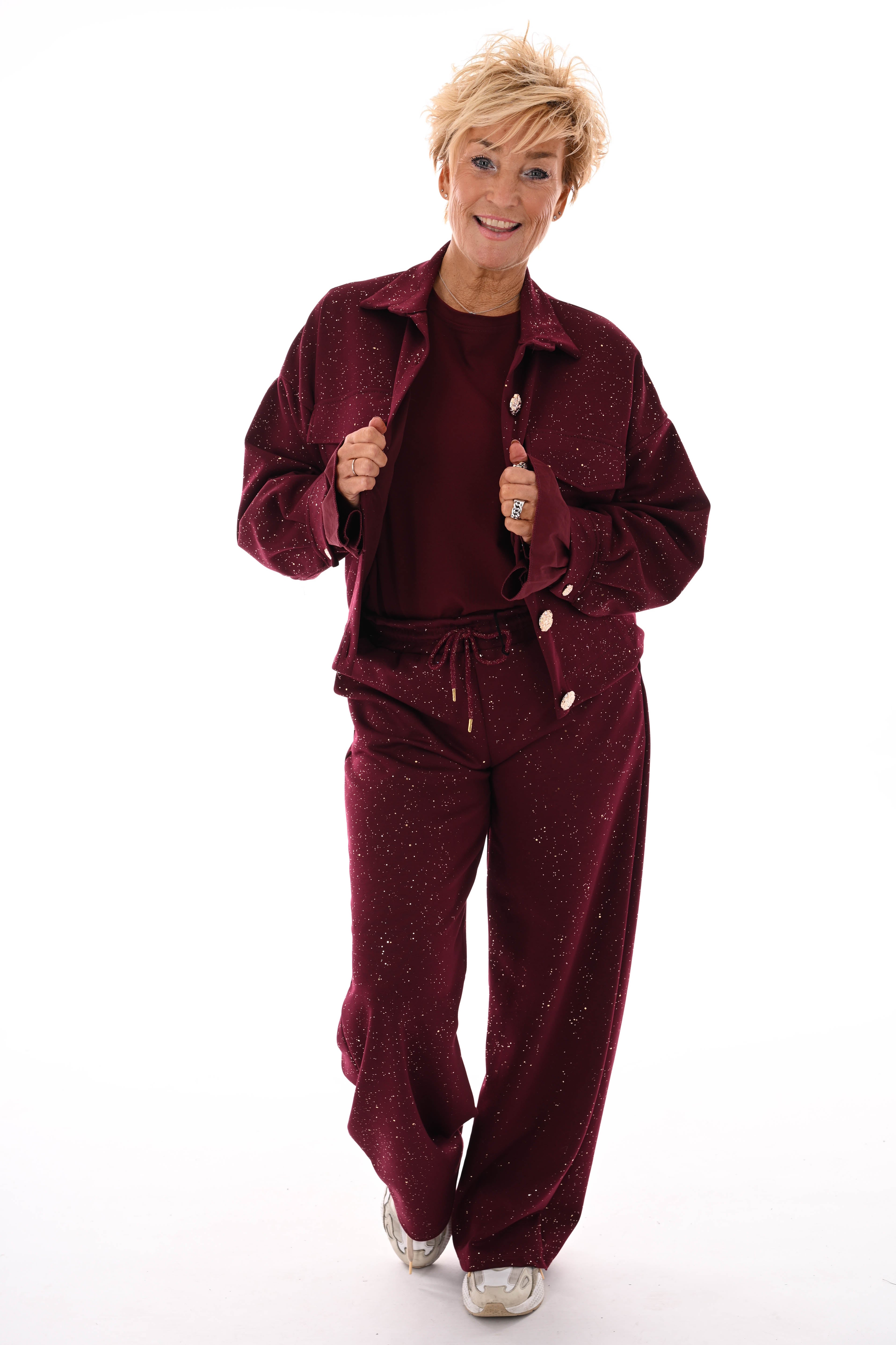 Tweedelig pak blouse met borstzakken en knopen glitters bordeaux