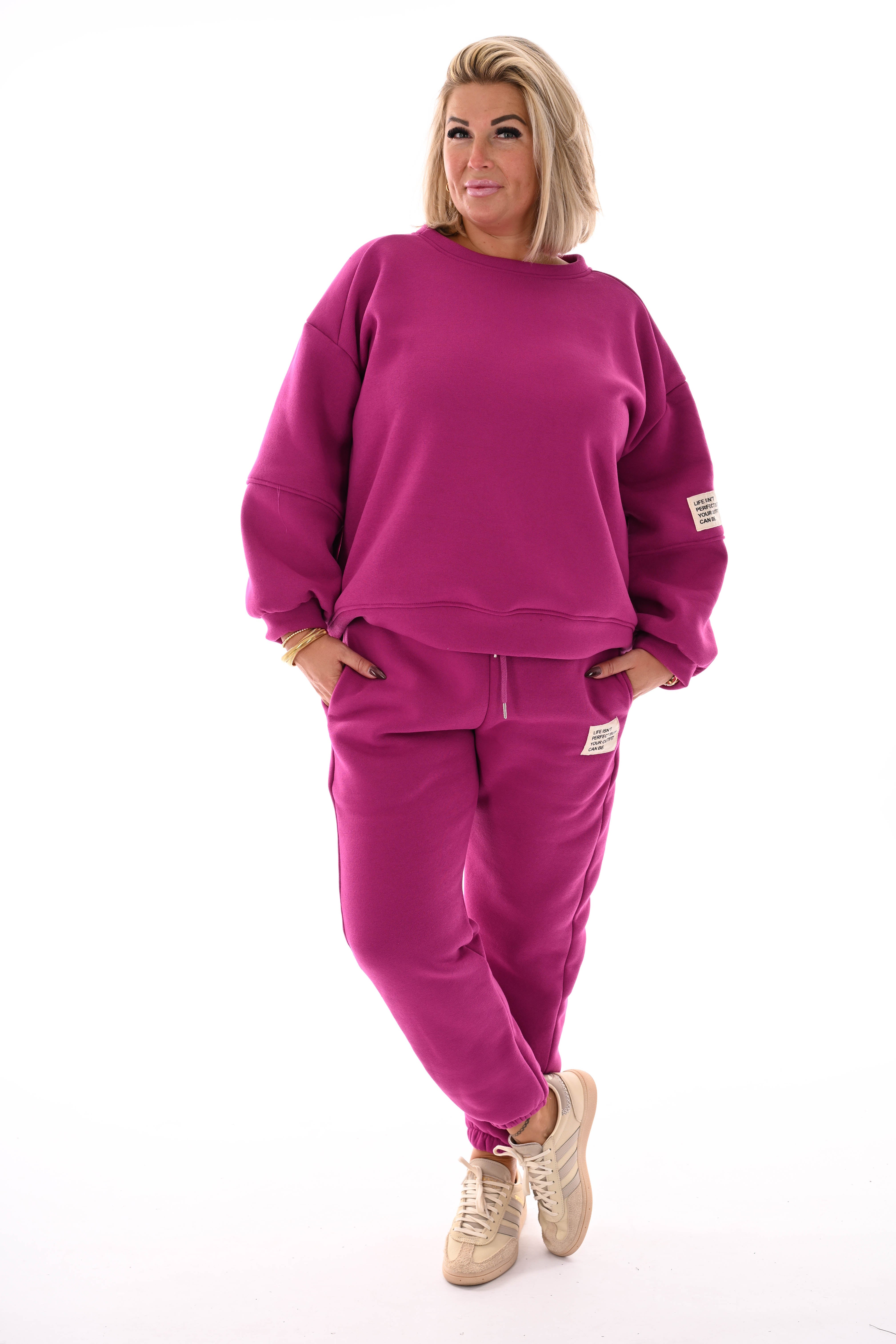 Tweedelig joggingspak applicatie cyclaam