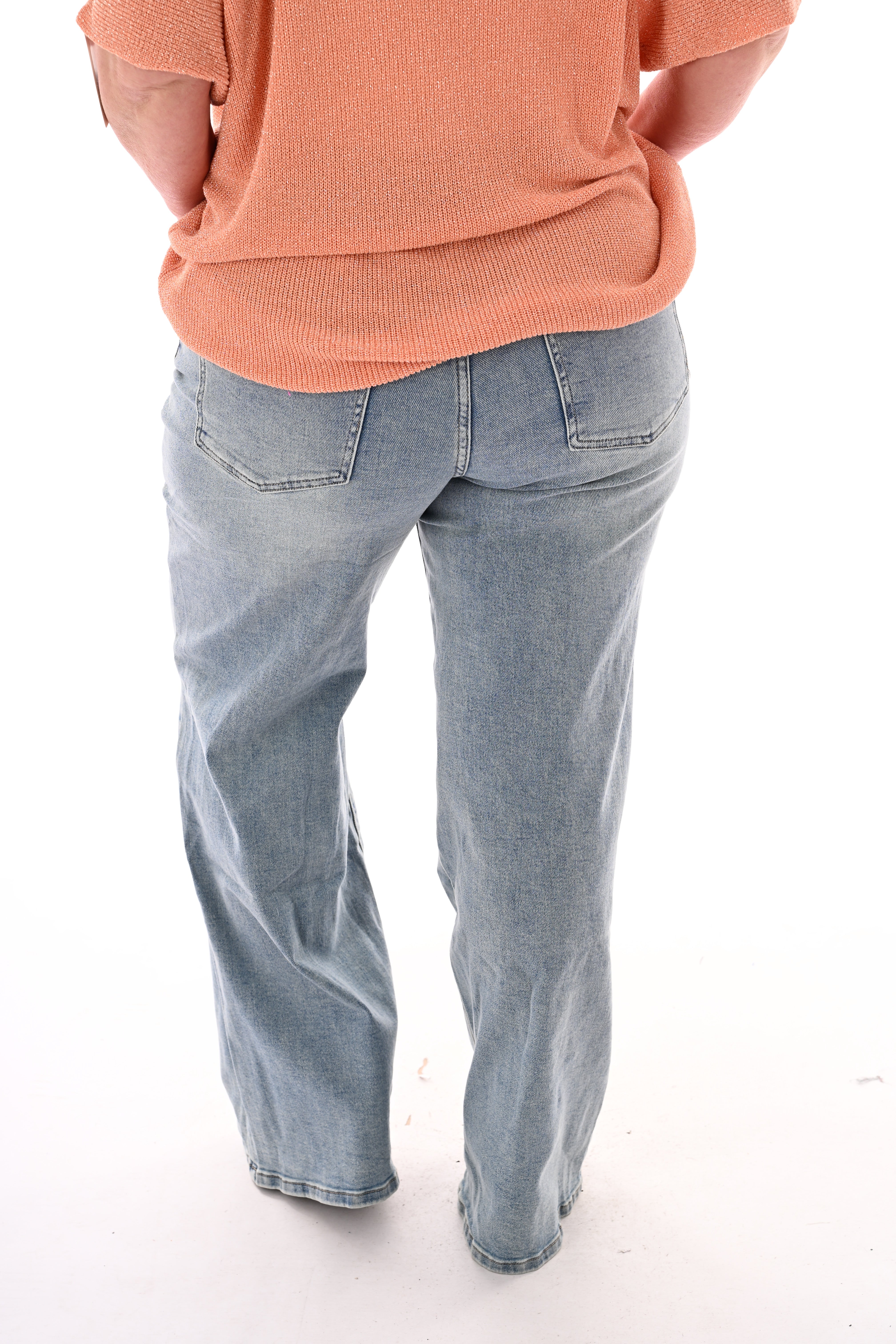 Laulia dad fit ripped stonewash