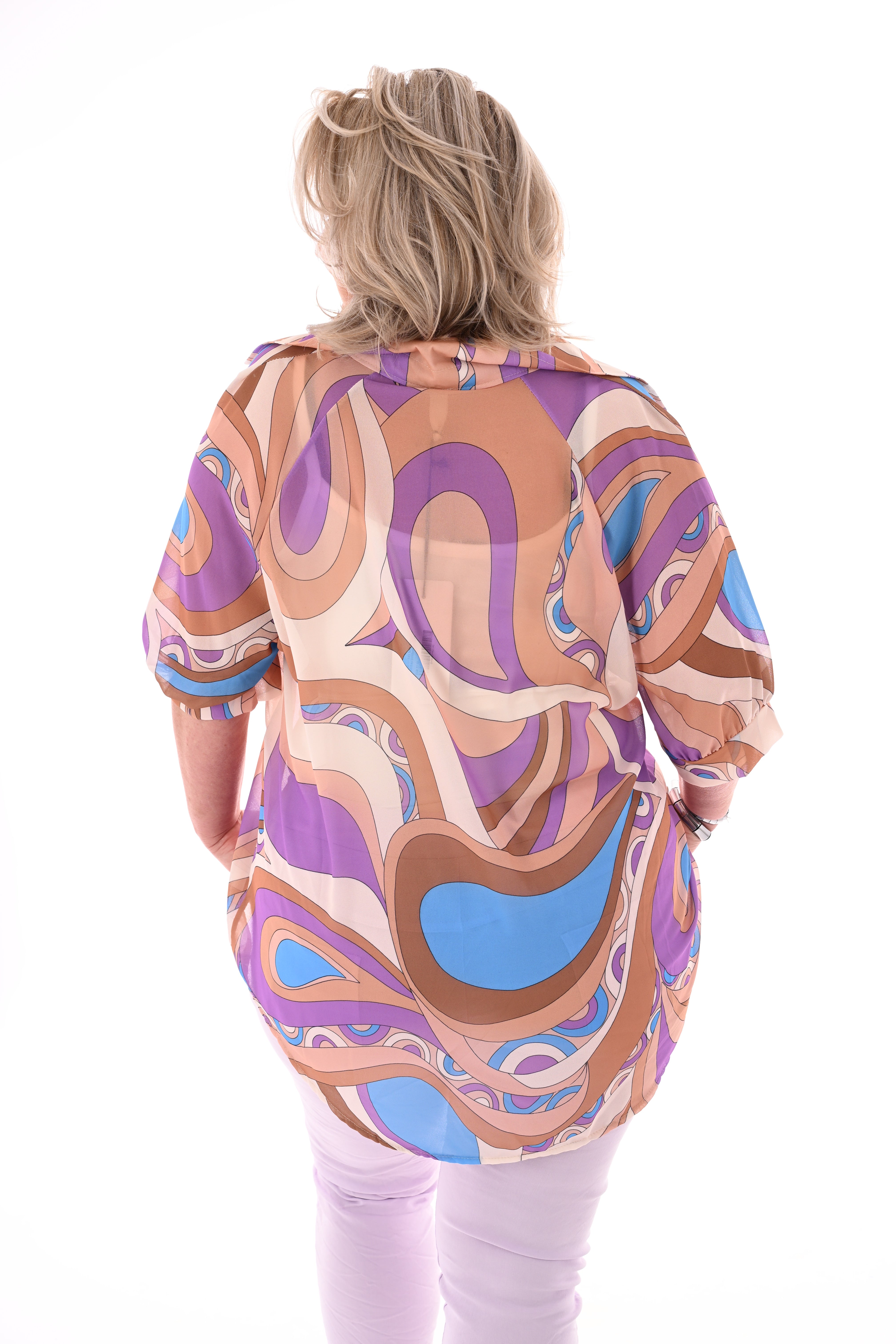 Blouse v-hals korte pofmouwen print abstract lichtbruin