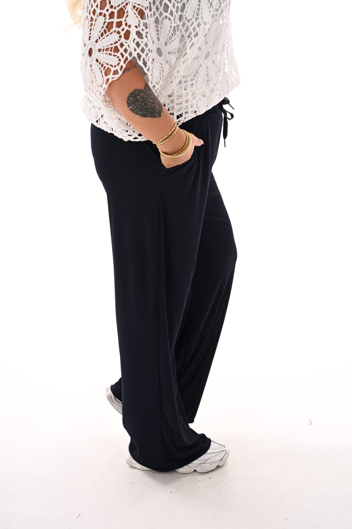 Broek smalle plooien marineblauw