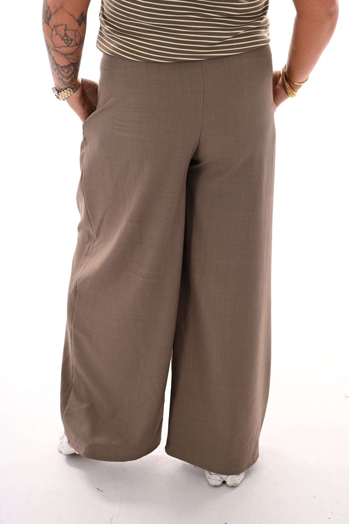 Pantalon broek met plooi band taupe