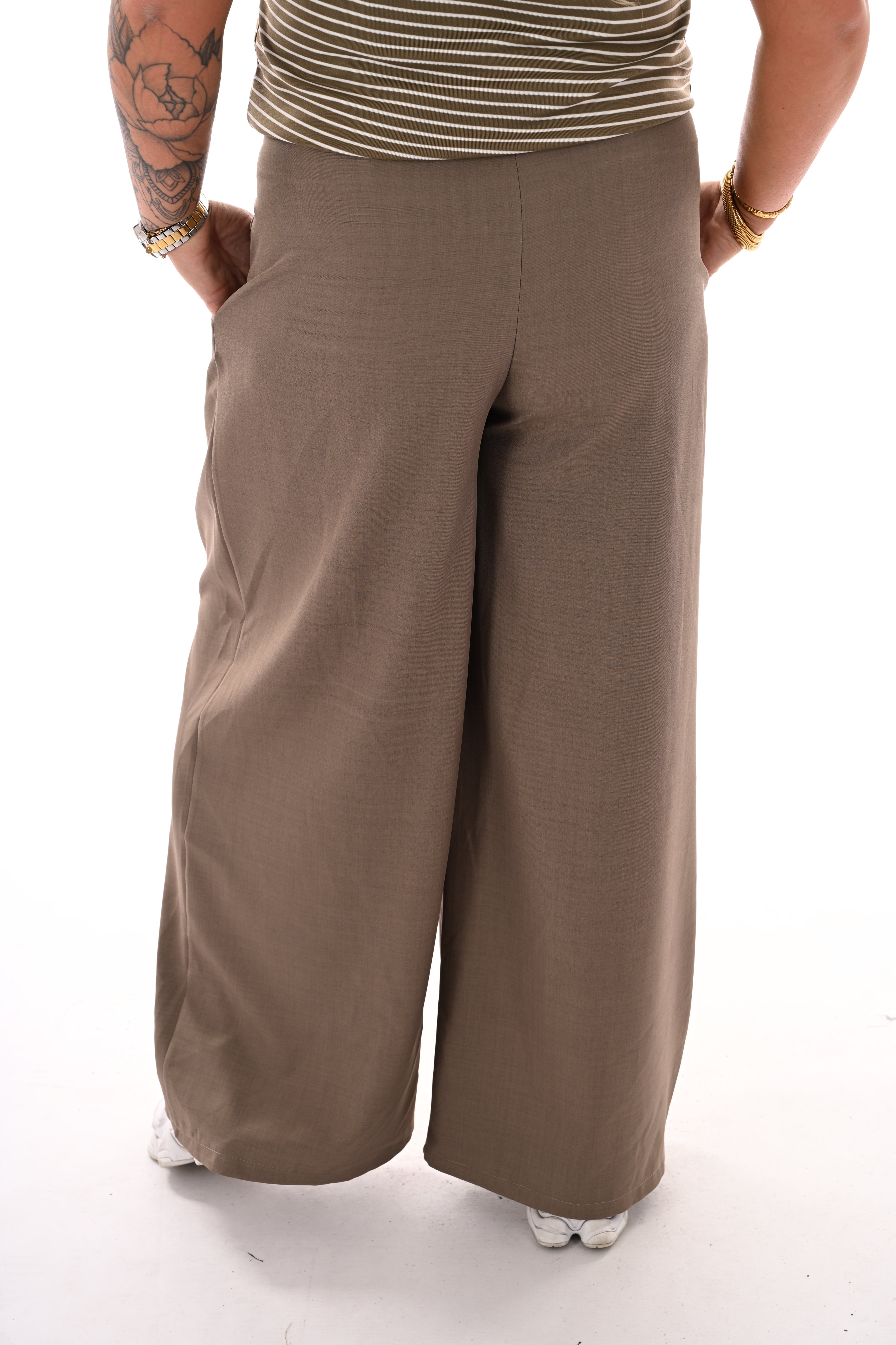 Pantalon broek met plooi band taupe