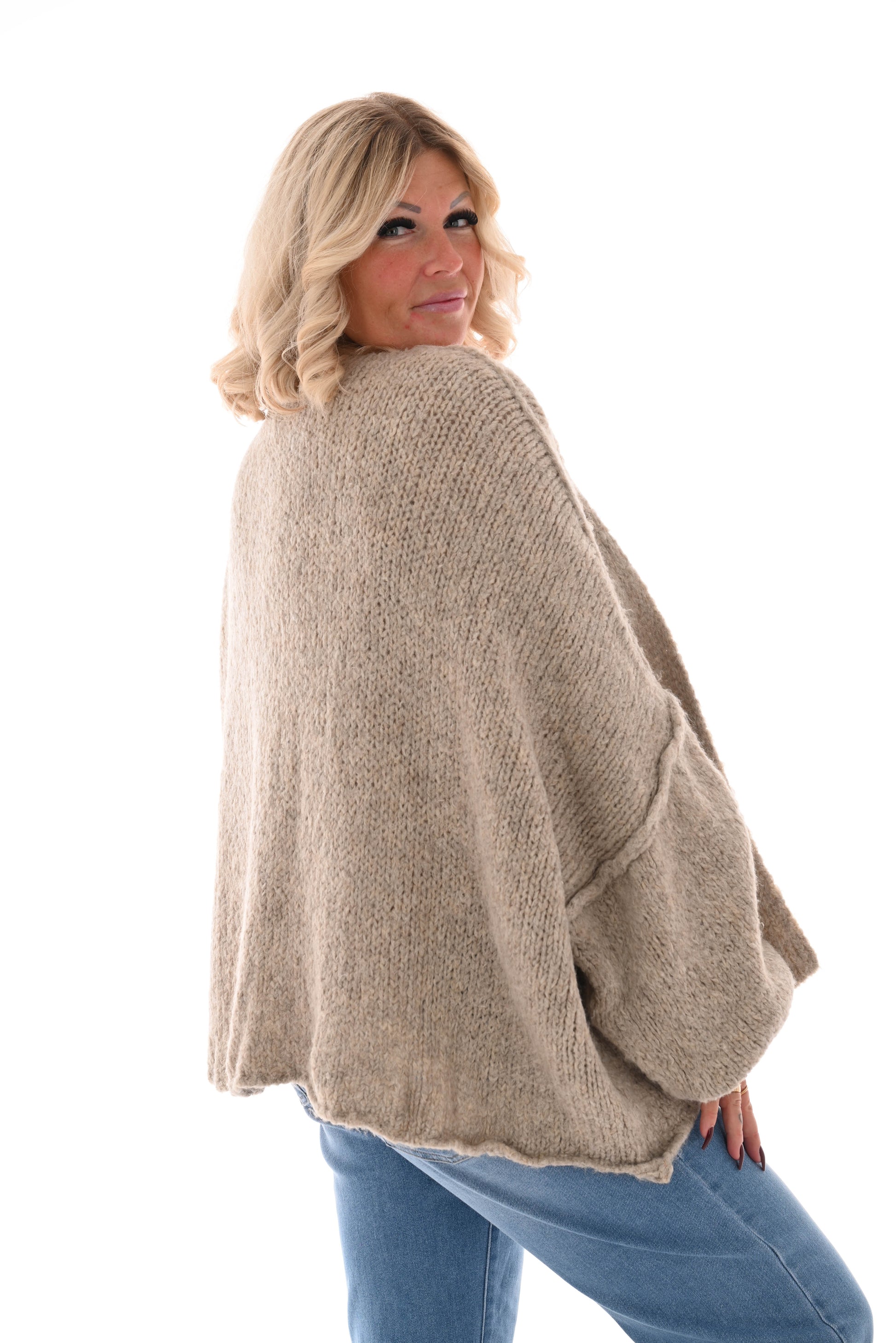 Kort grof gebreid vest pofmouw beige