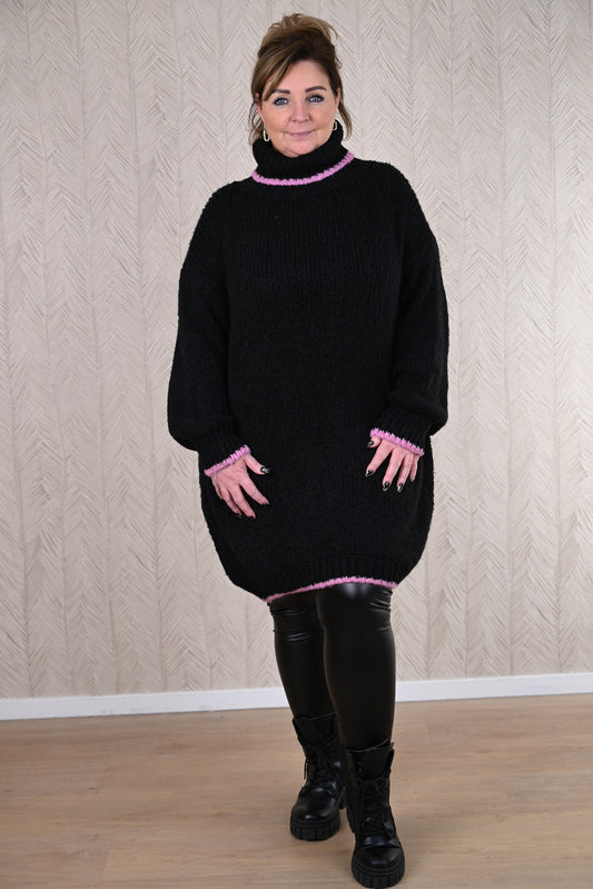 Lang gebreide trui met col detail zwart/roze