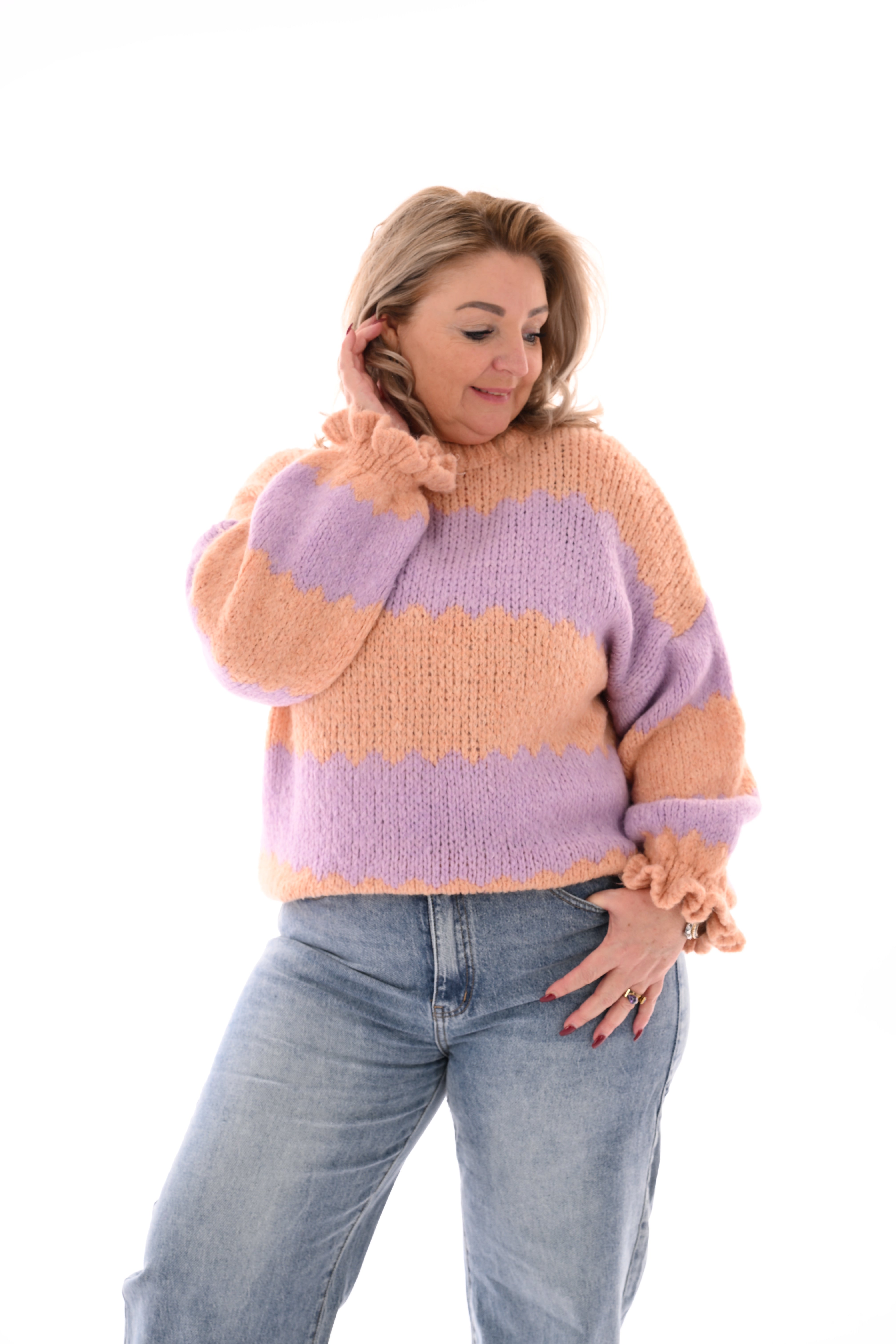 Gebreide trui brede golfstrepen peach/lila