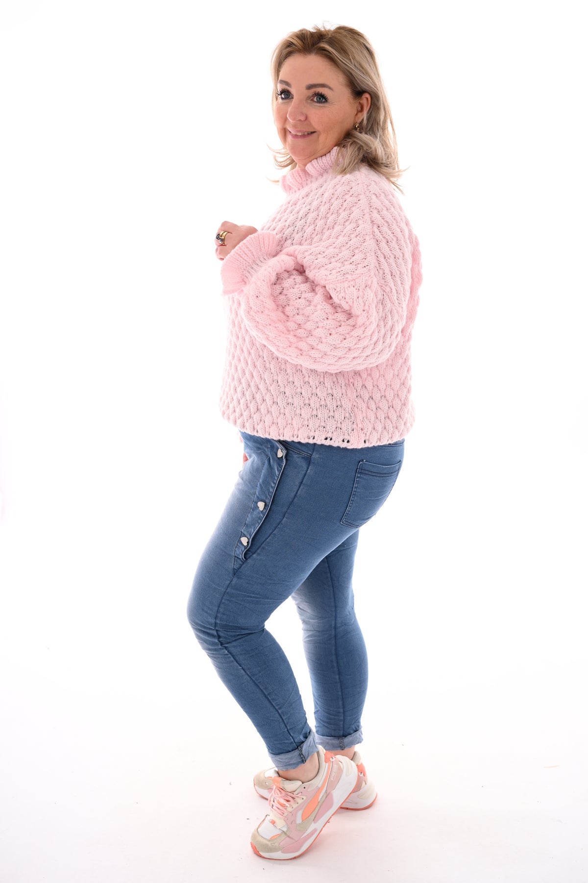 Structuur trui roezelmouwen lichtroze