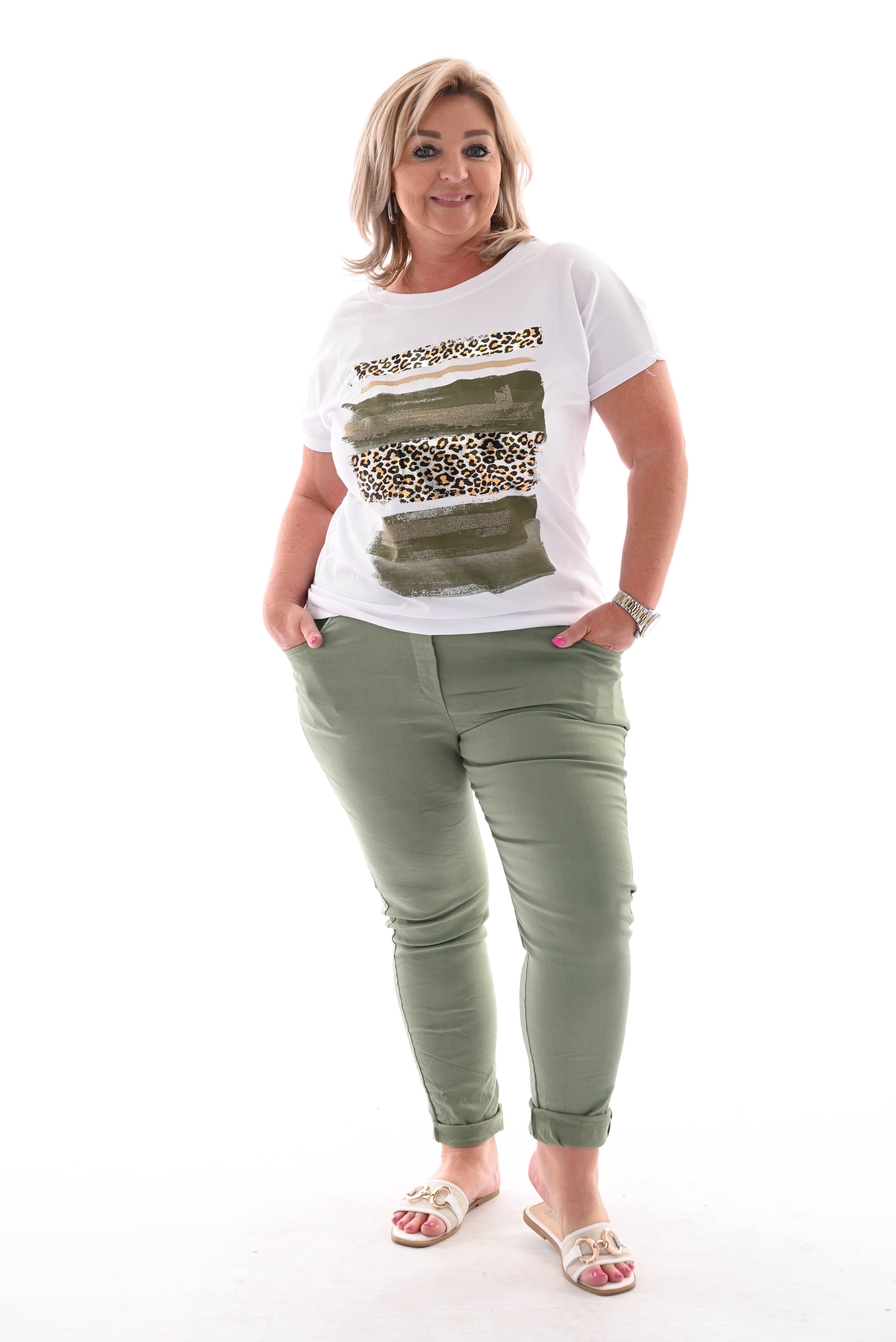 T-shirt panterprint vegen wit/olijfgroen