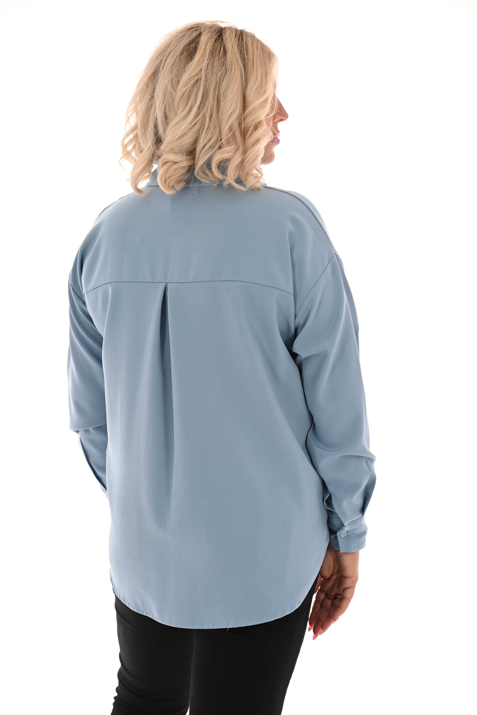 Doorknoop blouse met borstzak uni jeansblauw