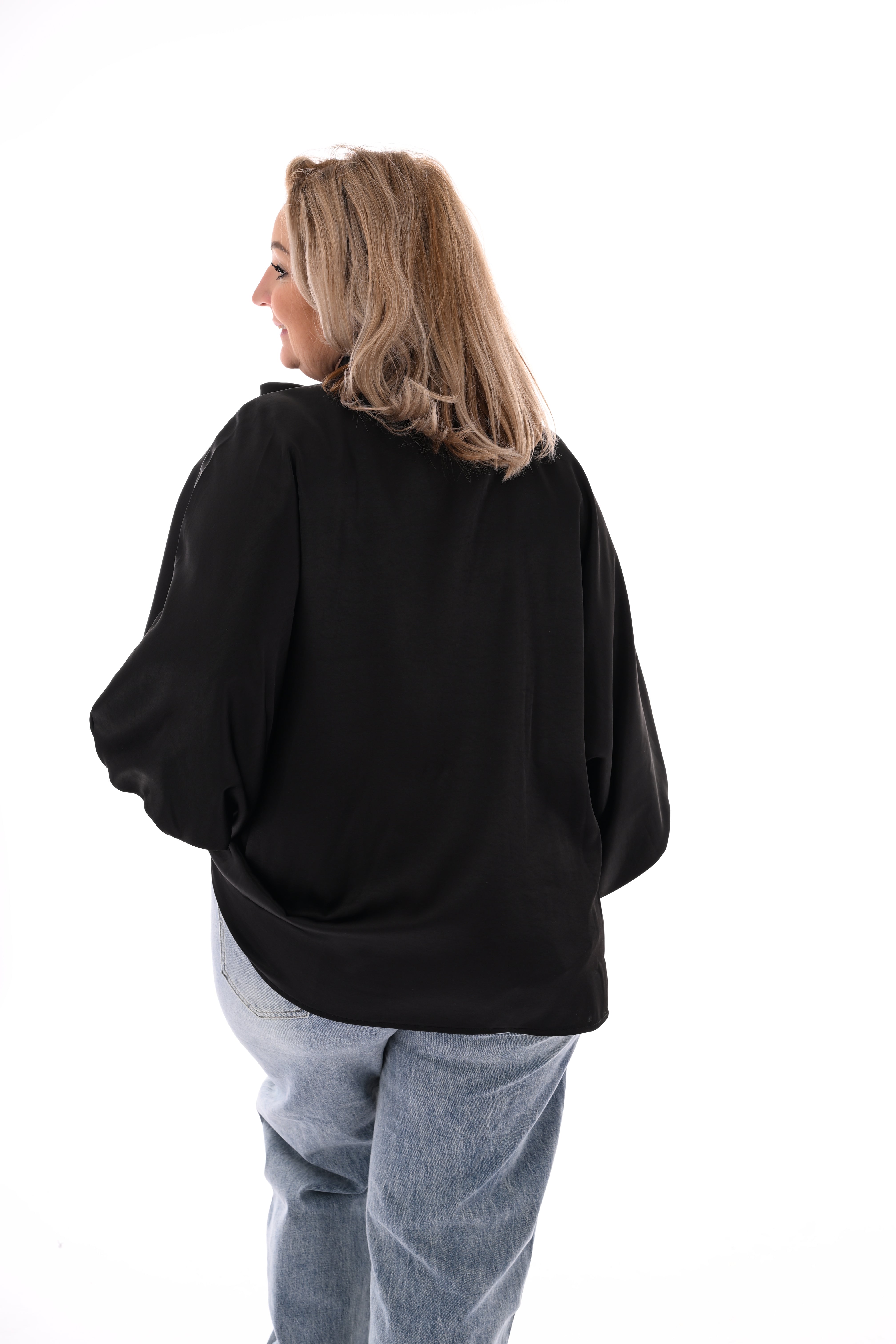 Silky blouse met strik zwart