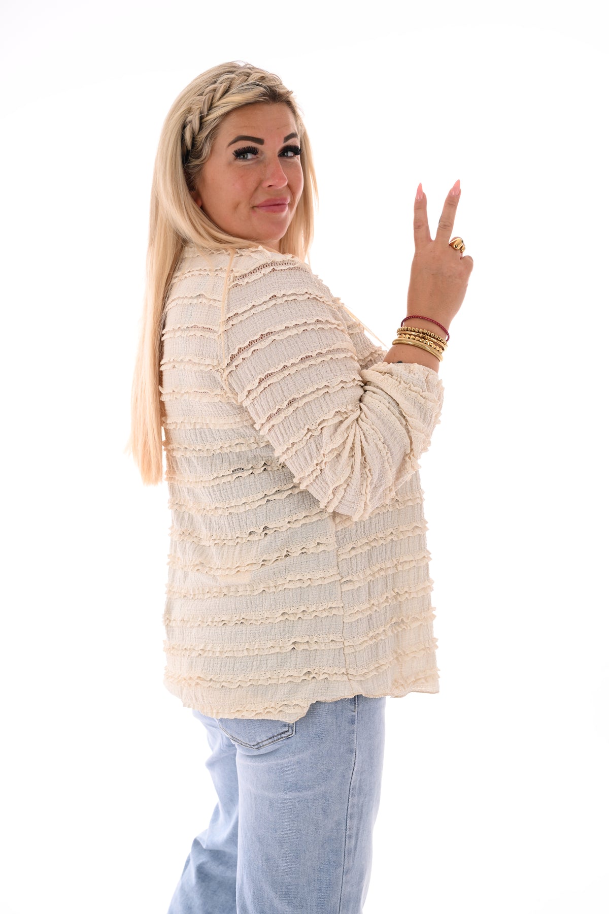 Top lange mouwen v-hals ruffels beige