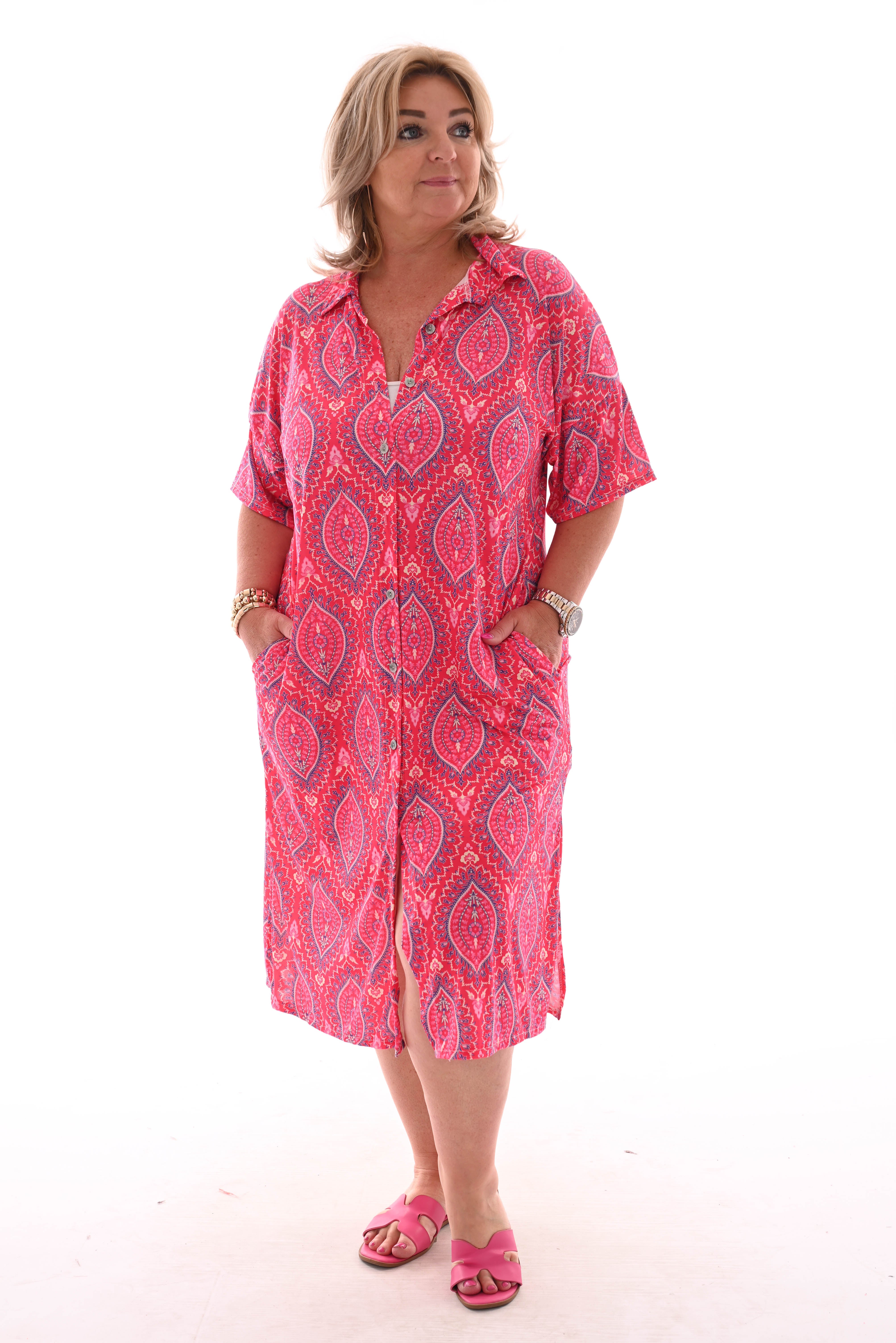 Jurk v-hals bloemen doorknoop paisley fuchsia
