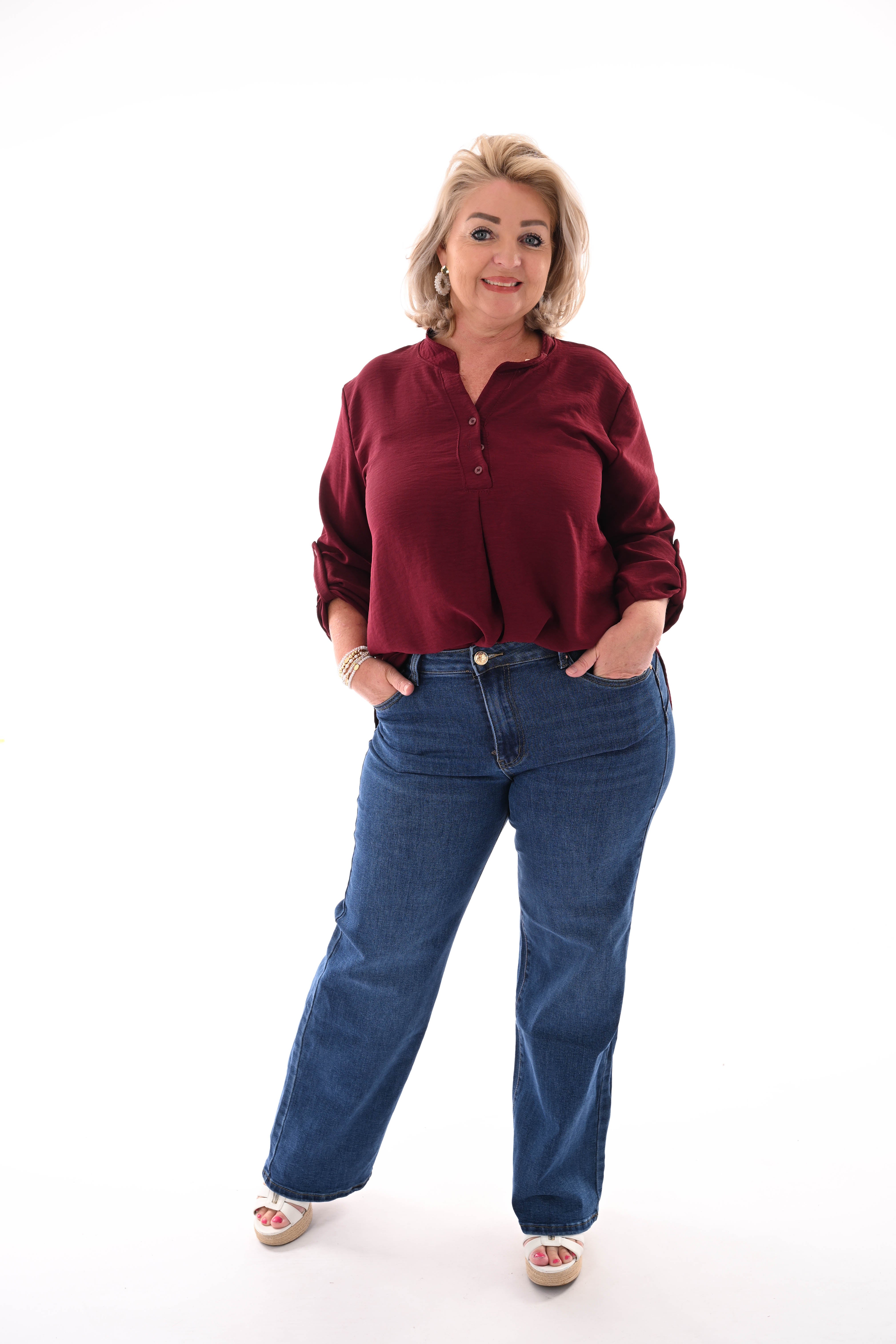 Blouse v-hals met ophaalmouwen uni bordeaux