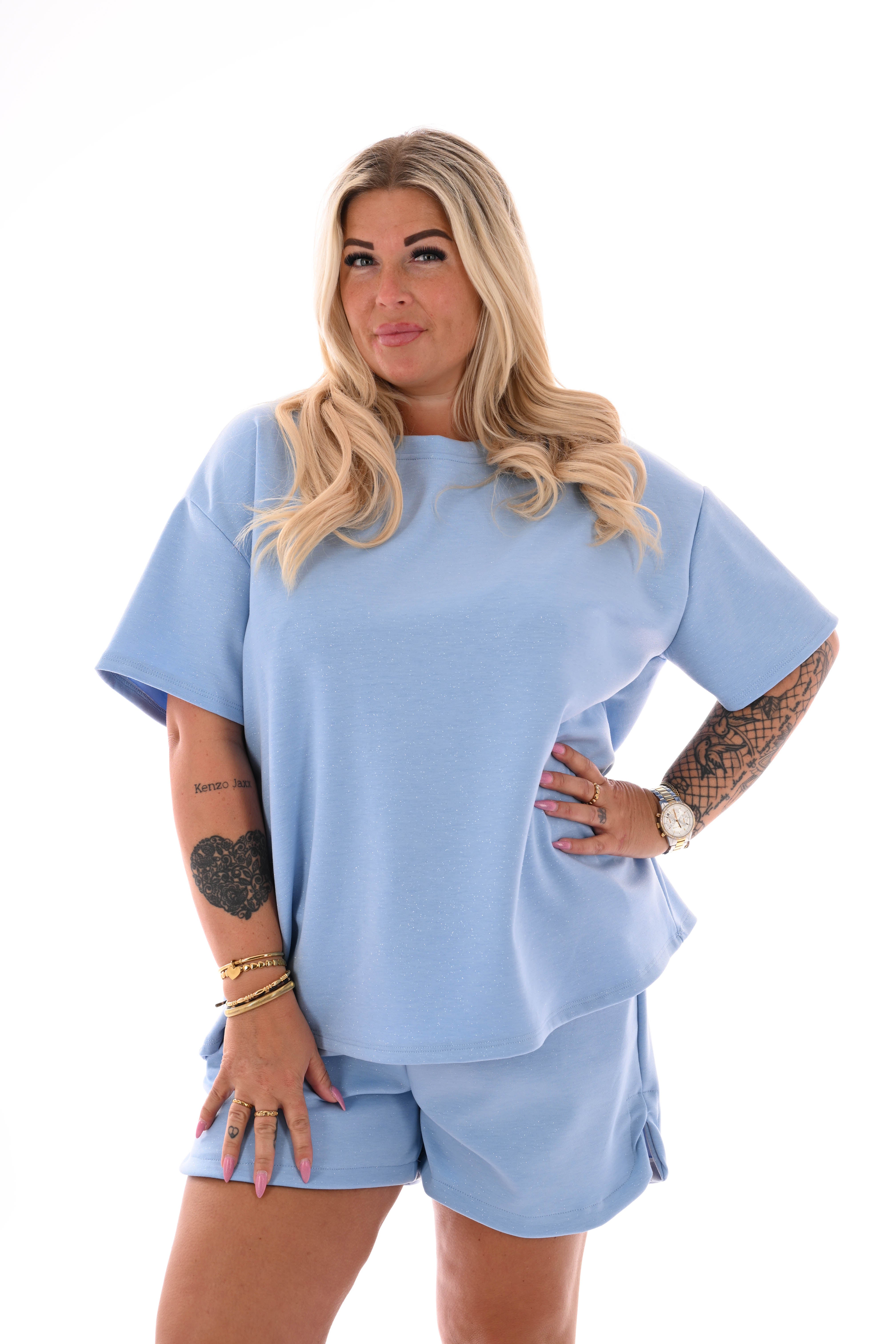 Twinset uni ronde hals glitter lichtblauw