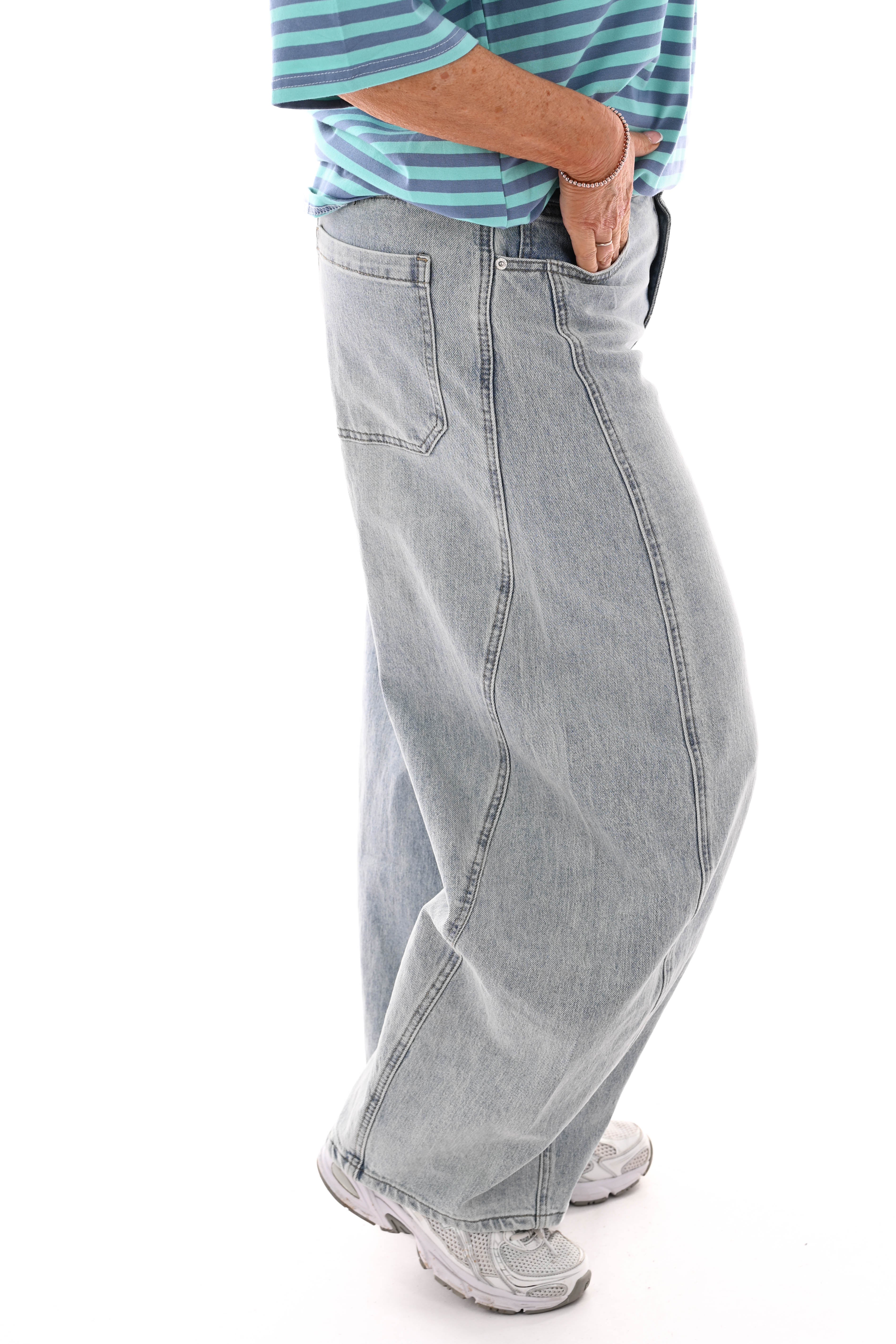 Laulia loose ballon jeans lichtblauw