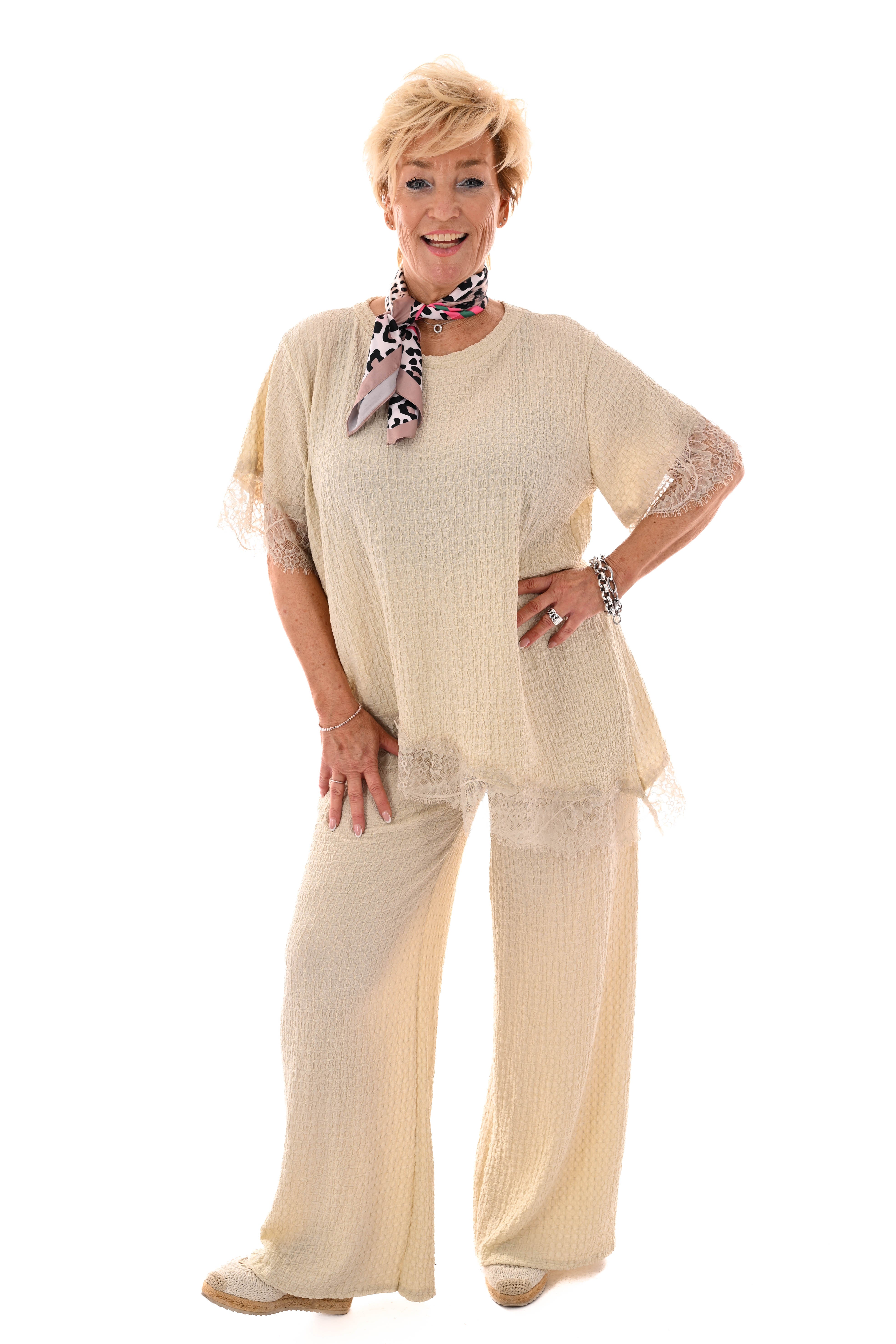 Tweedelig crepe set asymmetrisch beige