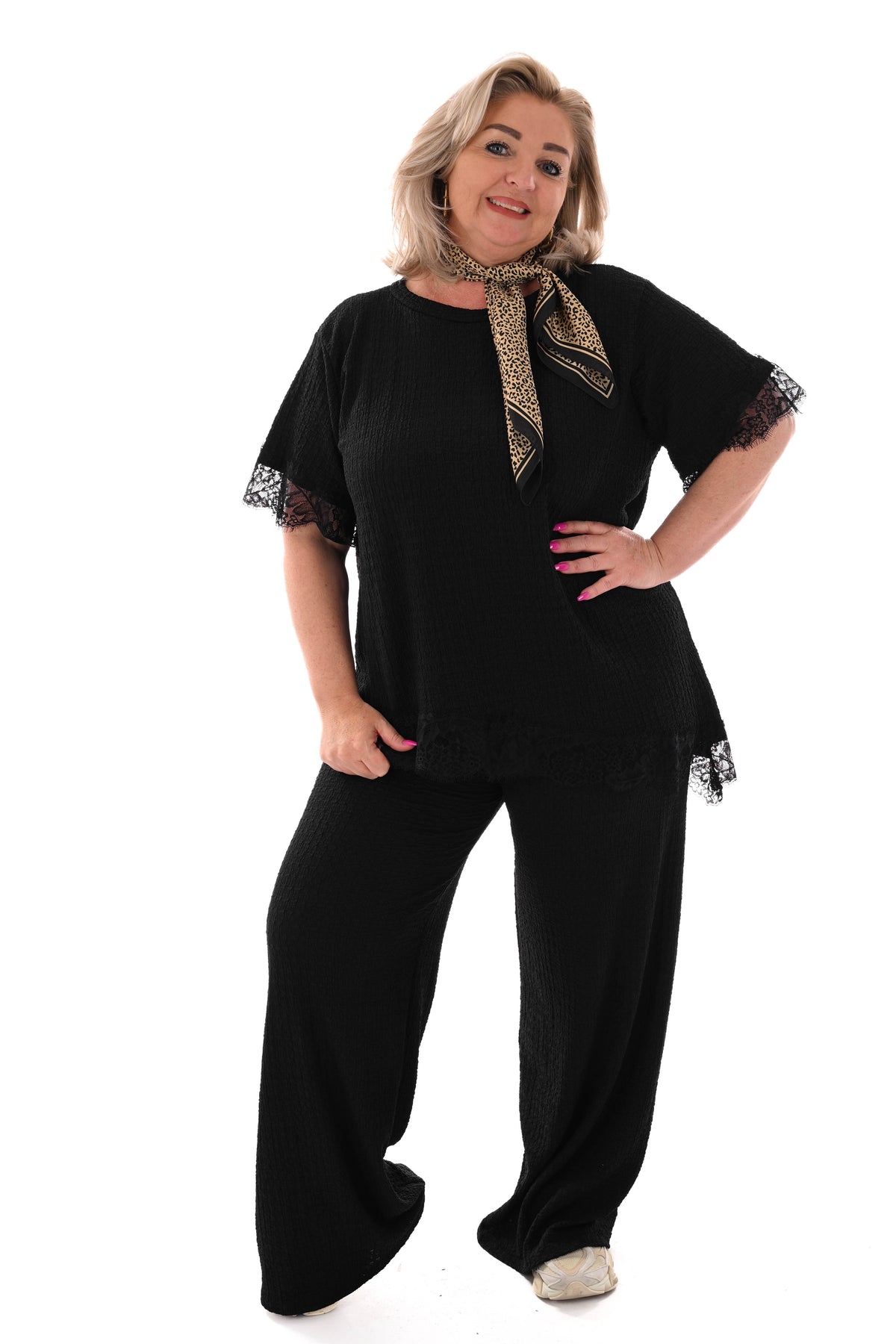 Tweedelig crepe set asymmetrisch zwart