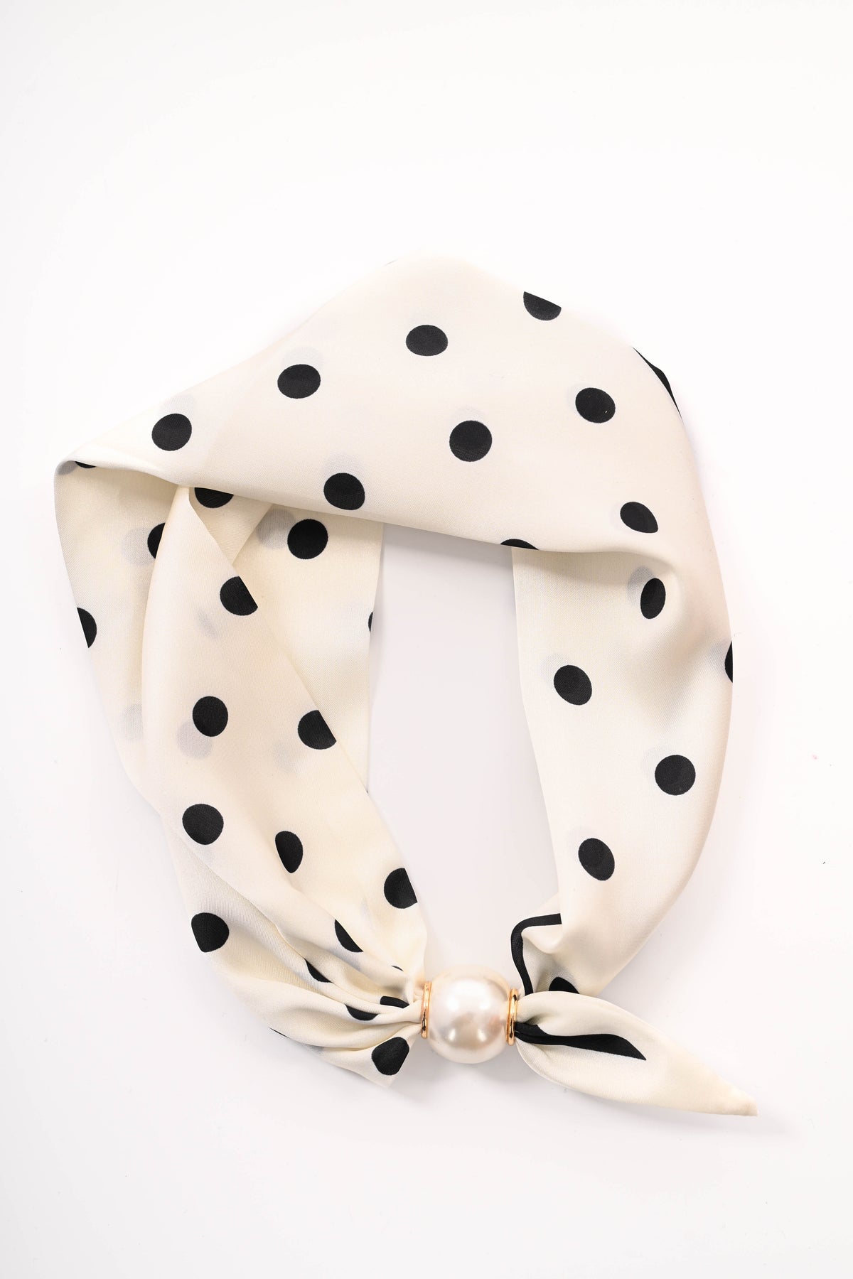 Kort sjaaltje parel met magneet dots roomwit