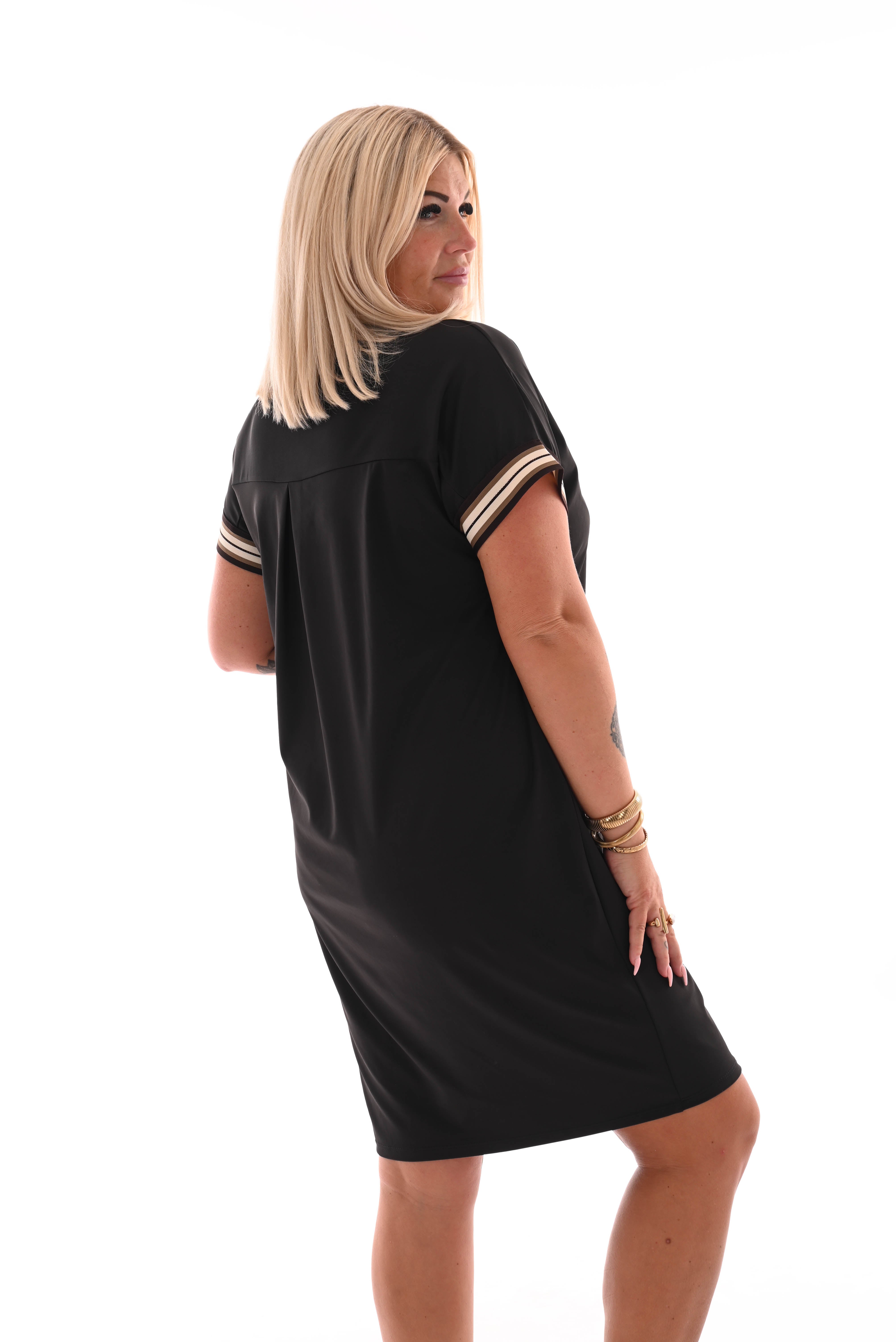 Travel jurk v-hals bies strepen zwart