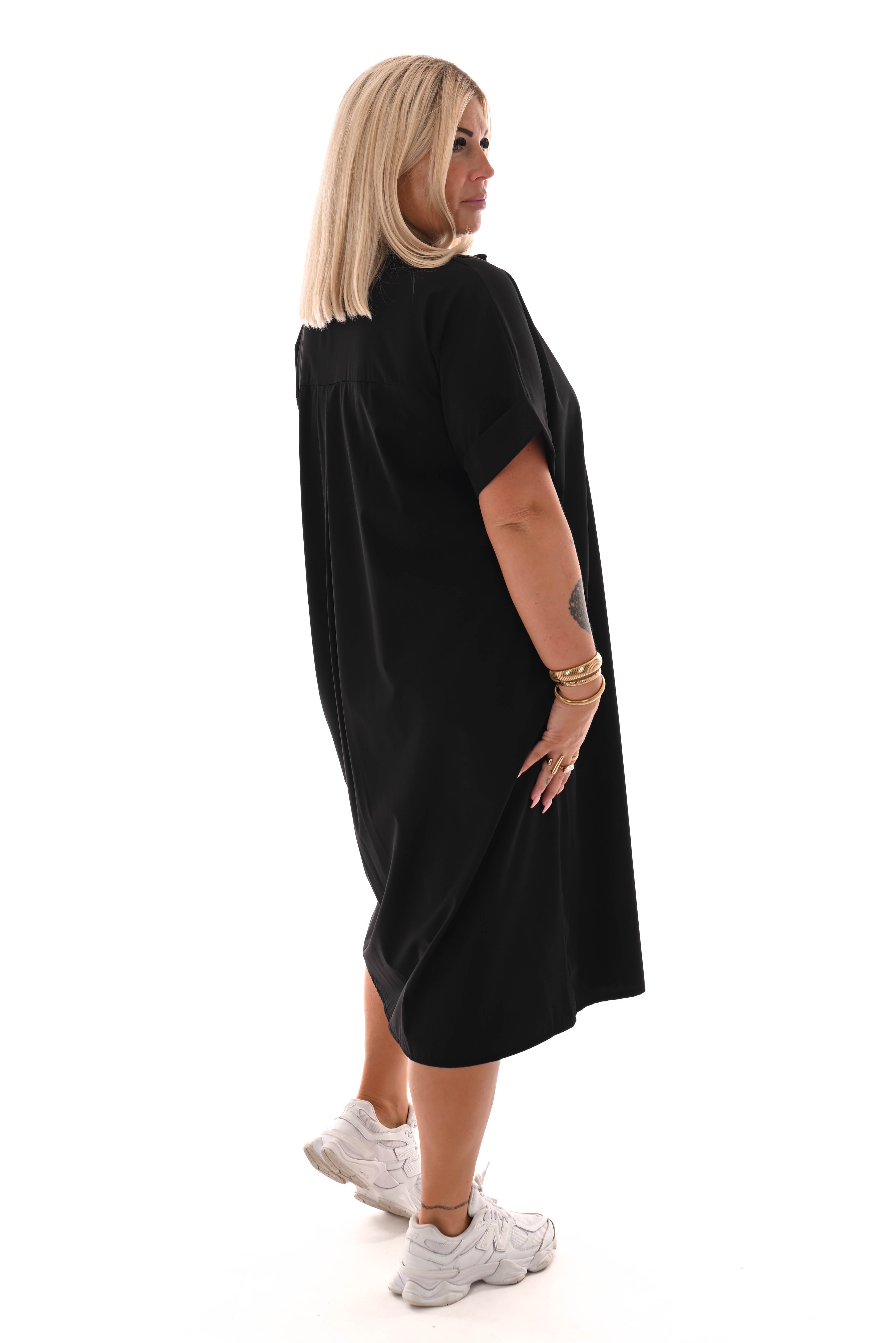 Lange blouse korte mouwen broche zwart