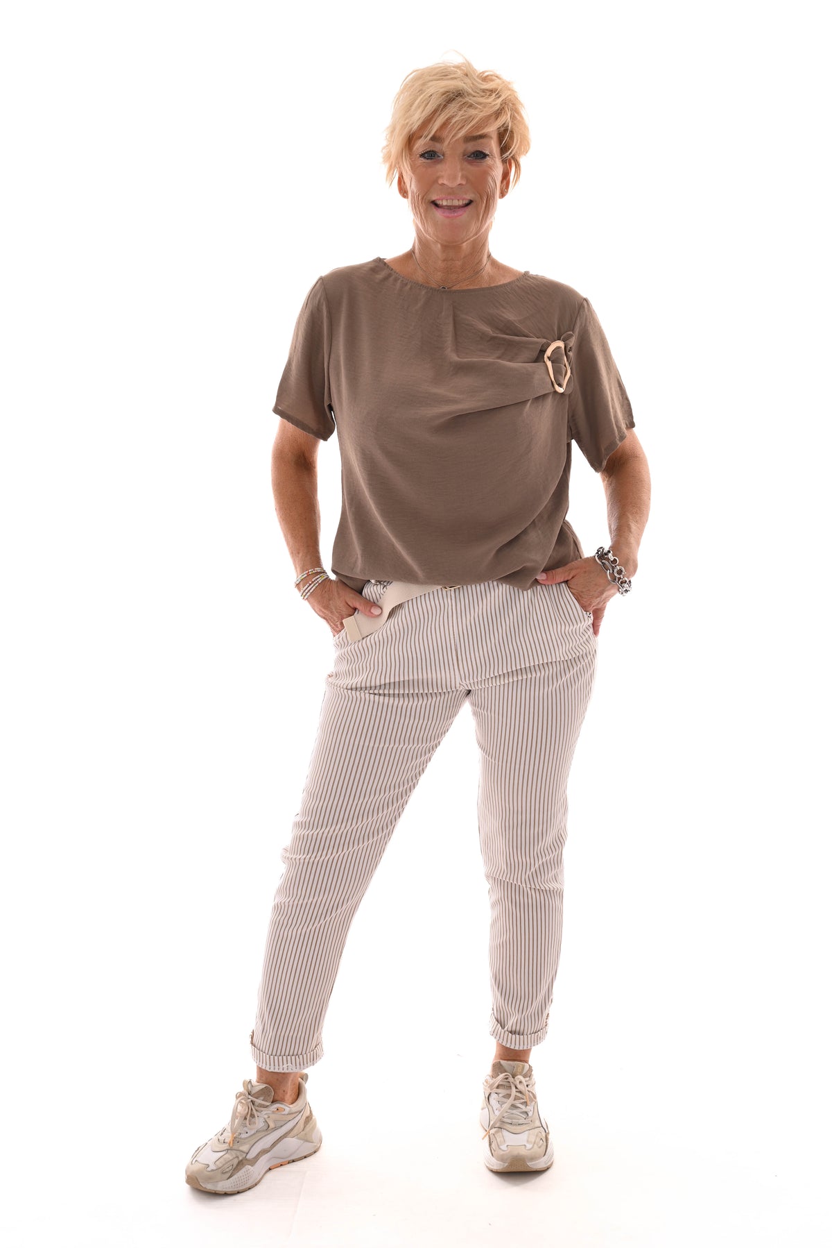 Stretchbroek streep beige