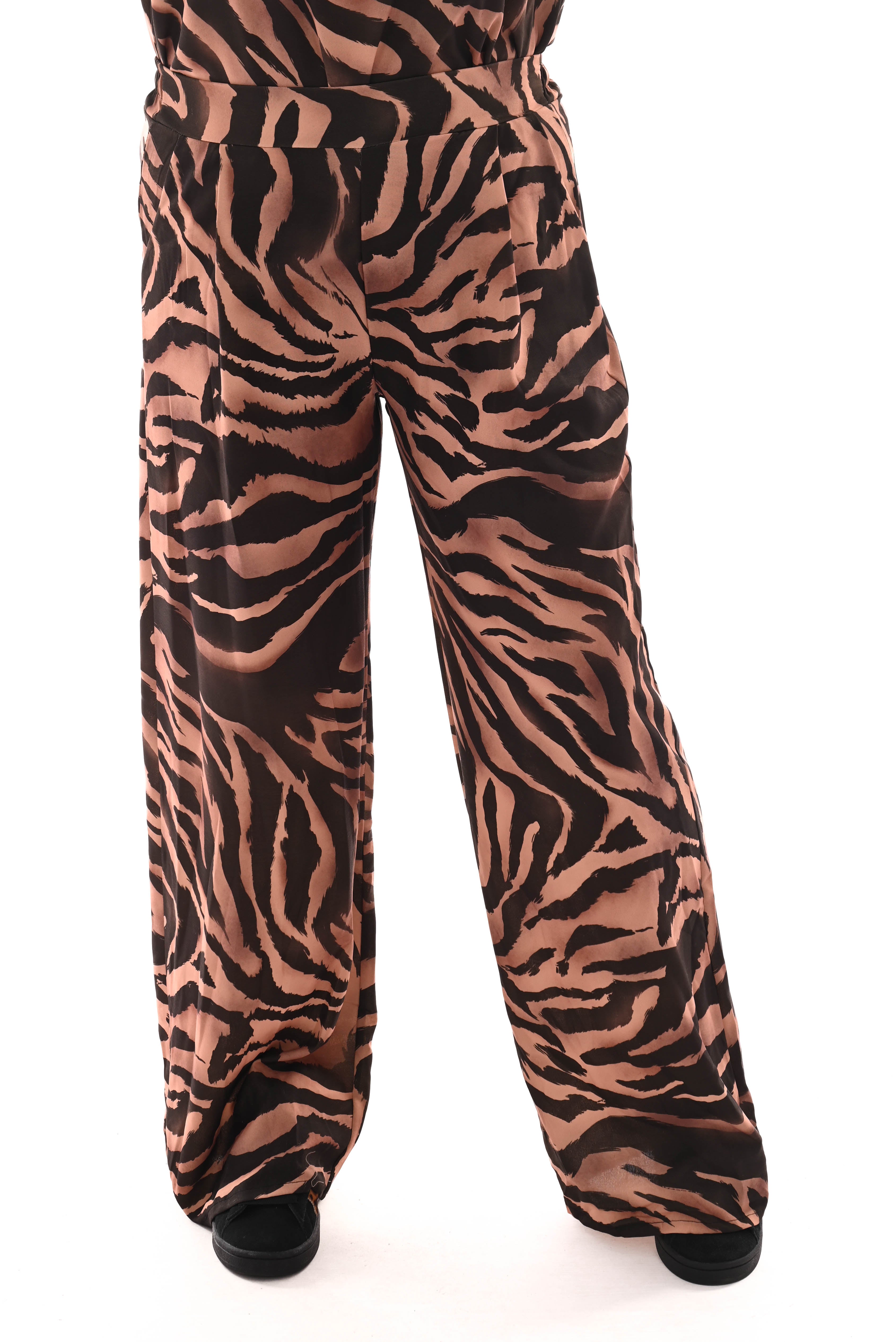 Tweedelig pak 3/4e pofmouwen print tijger camel