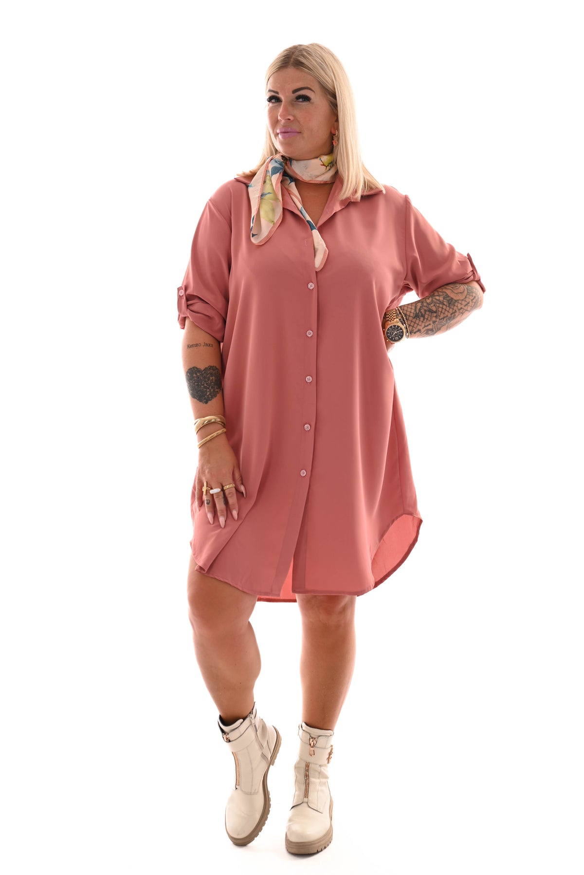 Tuniek v-hals doorknoop ophaalmouwen oud roze