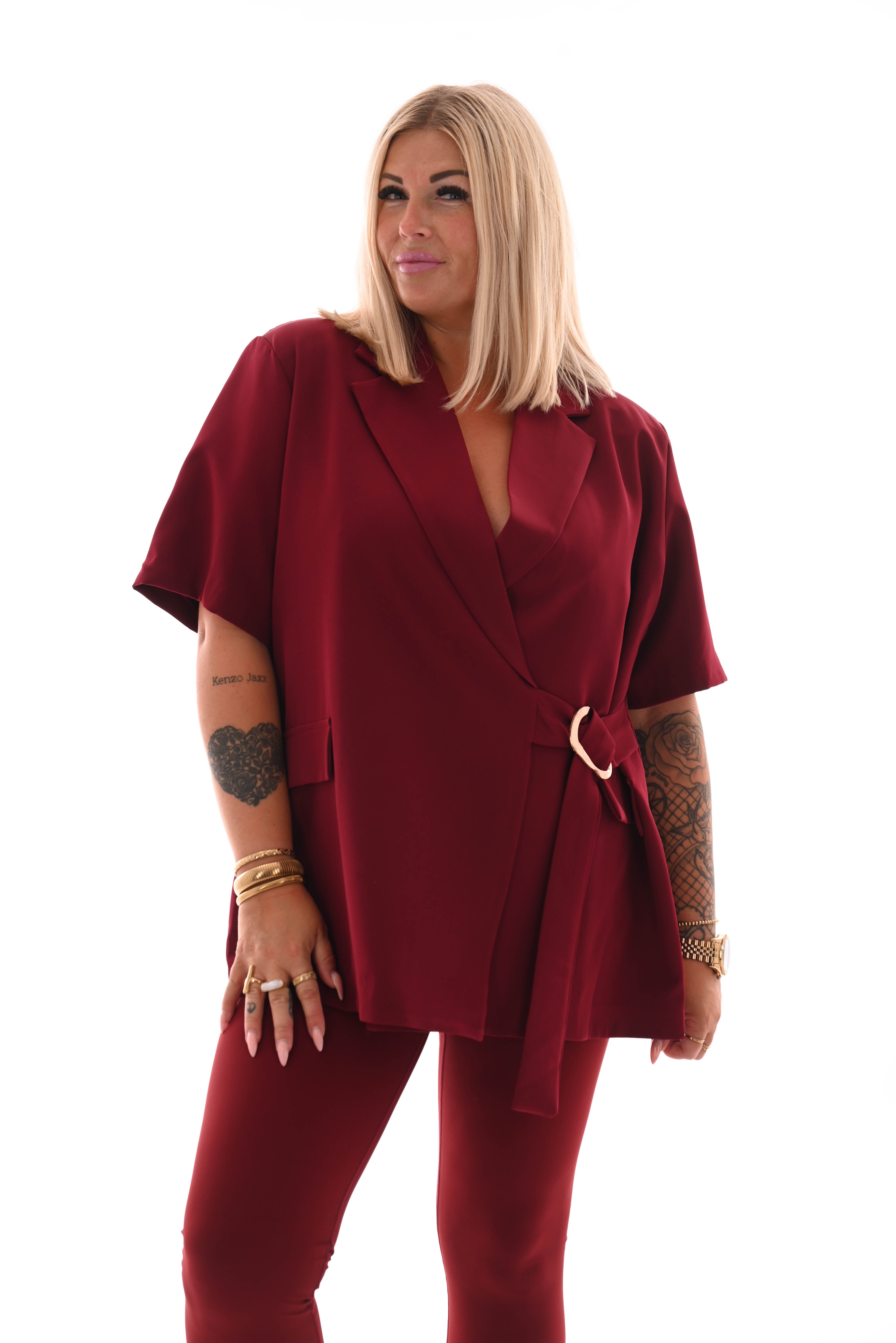Blazer korte mouwen met zijceintuur bordeaux