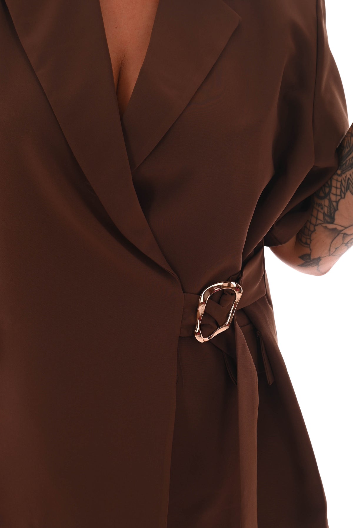 Blazer korte mouwen met zijceintuur bruin