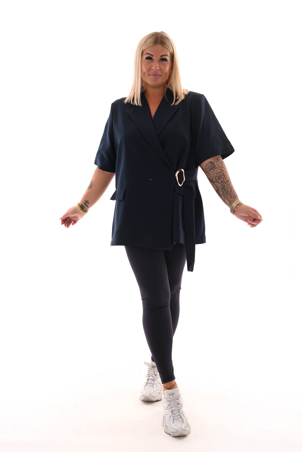 Blazer korte mouwen met zijceintuur marineblauw