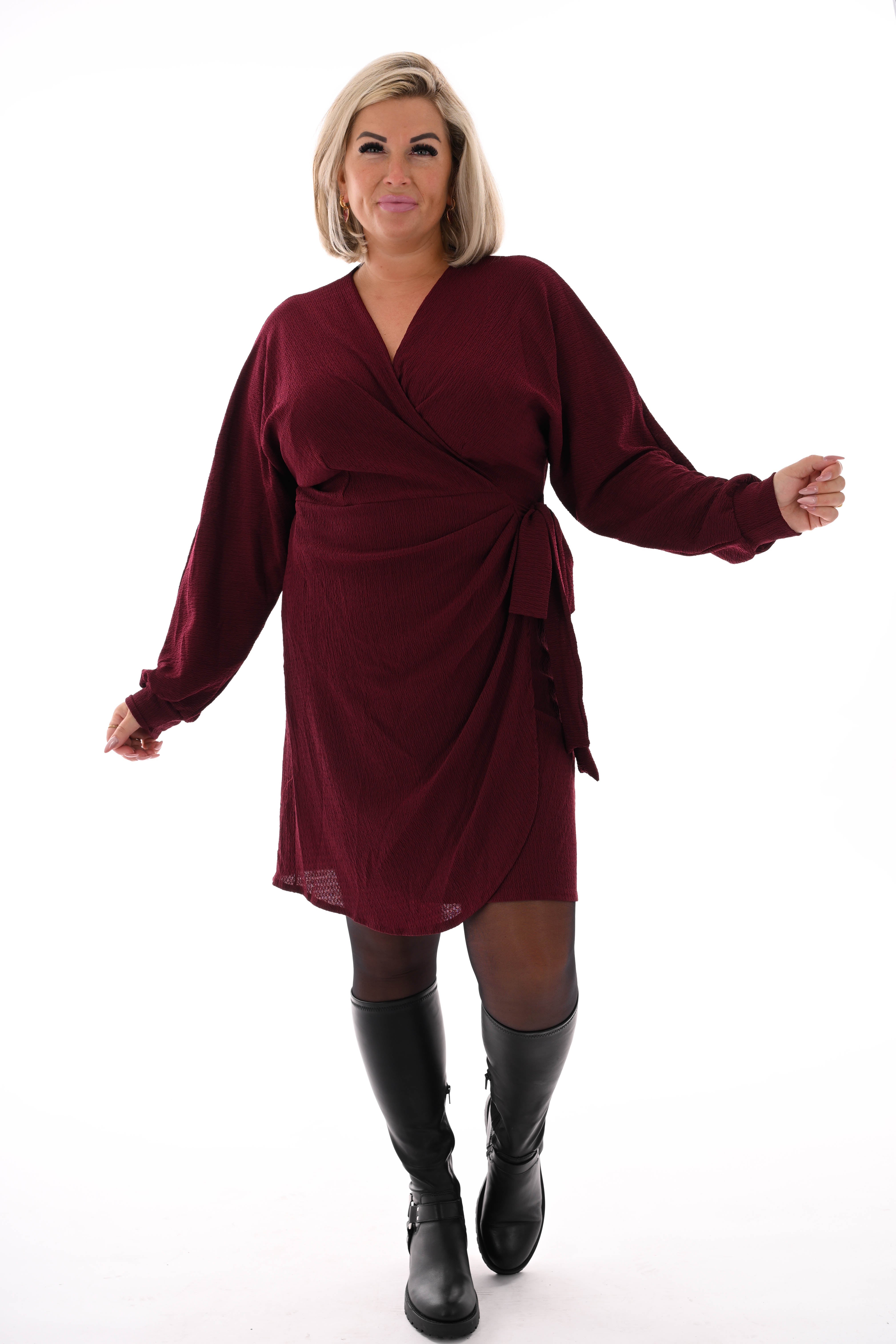 Korte jurk crepe met strik bordeaux