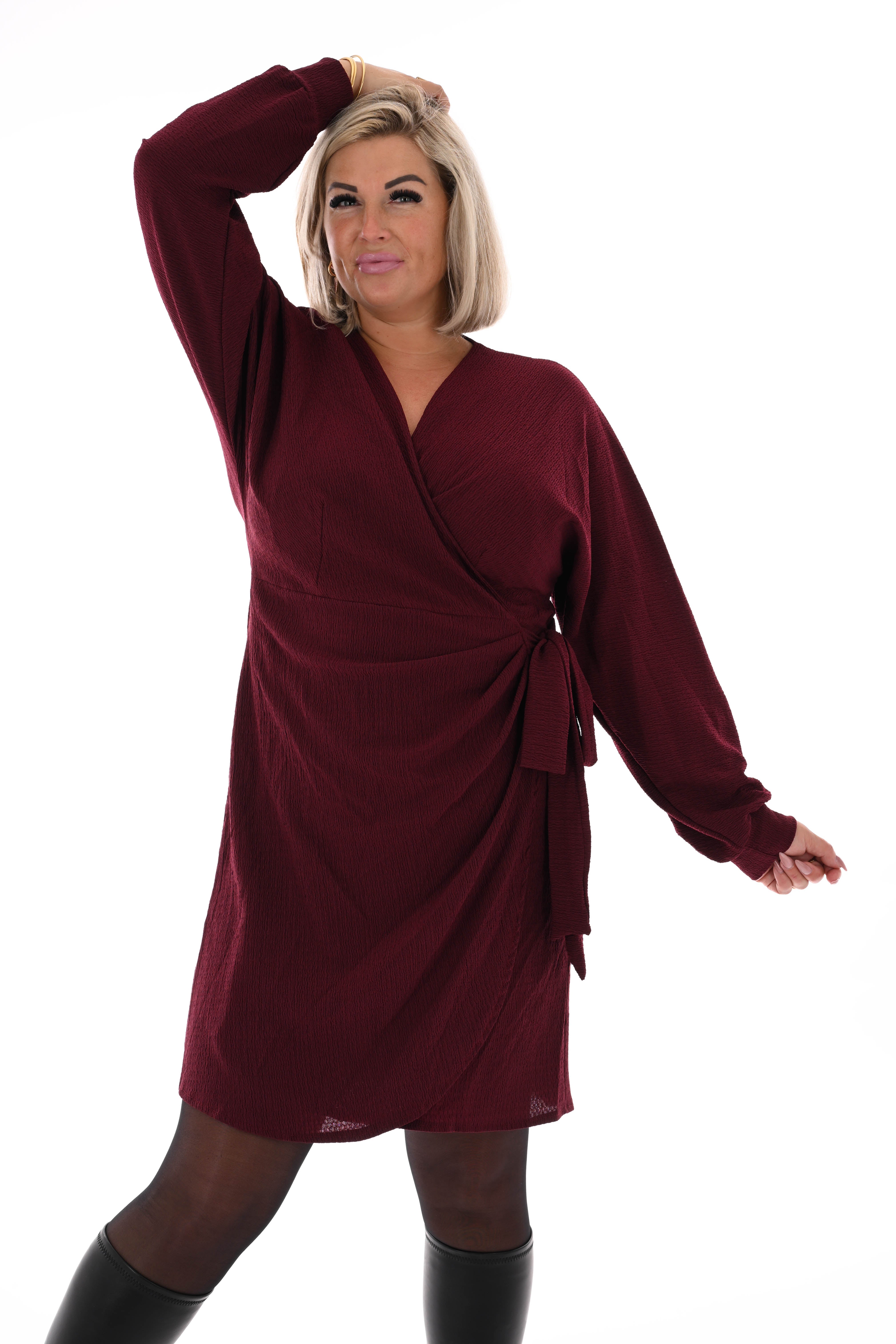 Korte jurk crepe met strik bordeaux