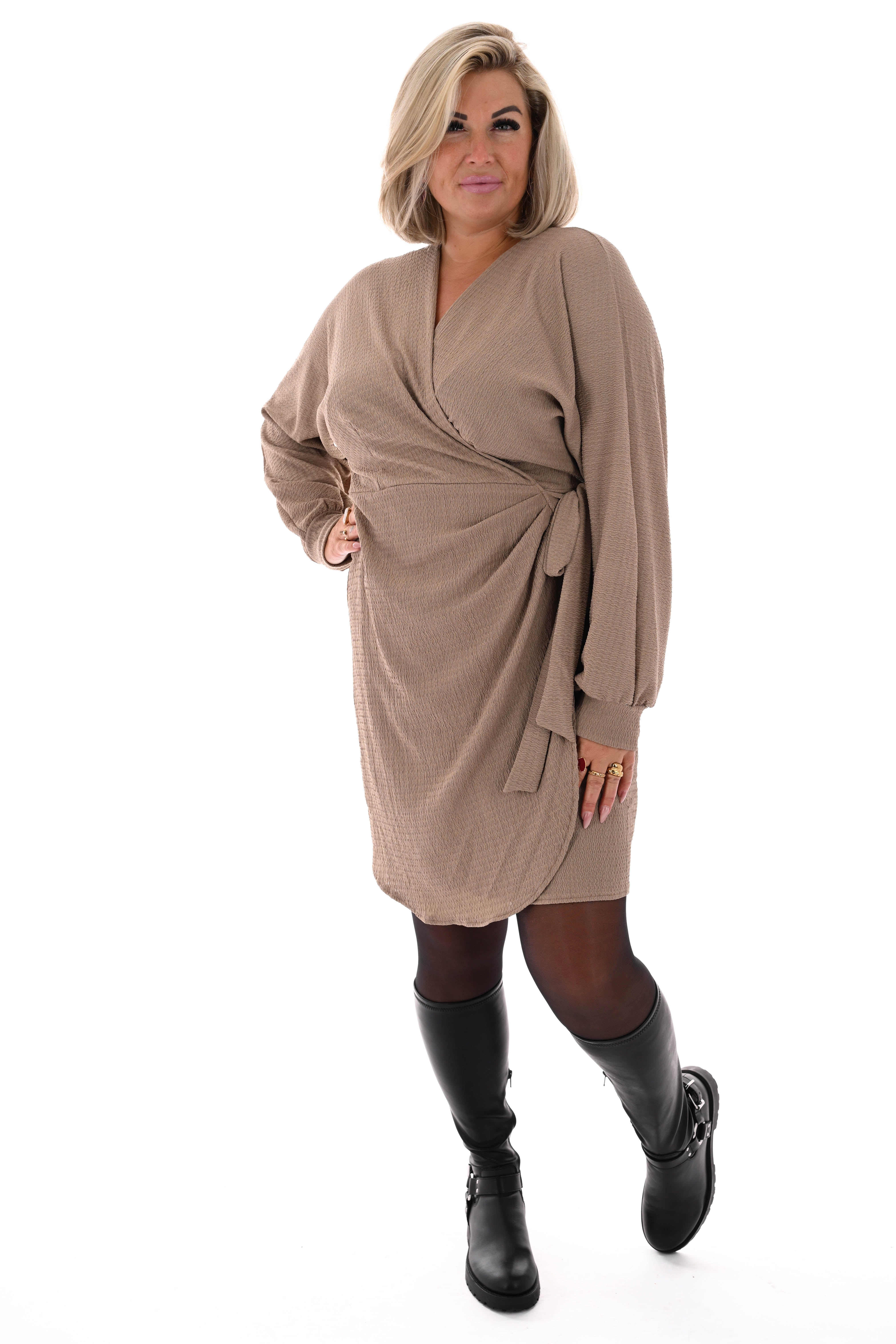 Korte jurk crepe met strik beige