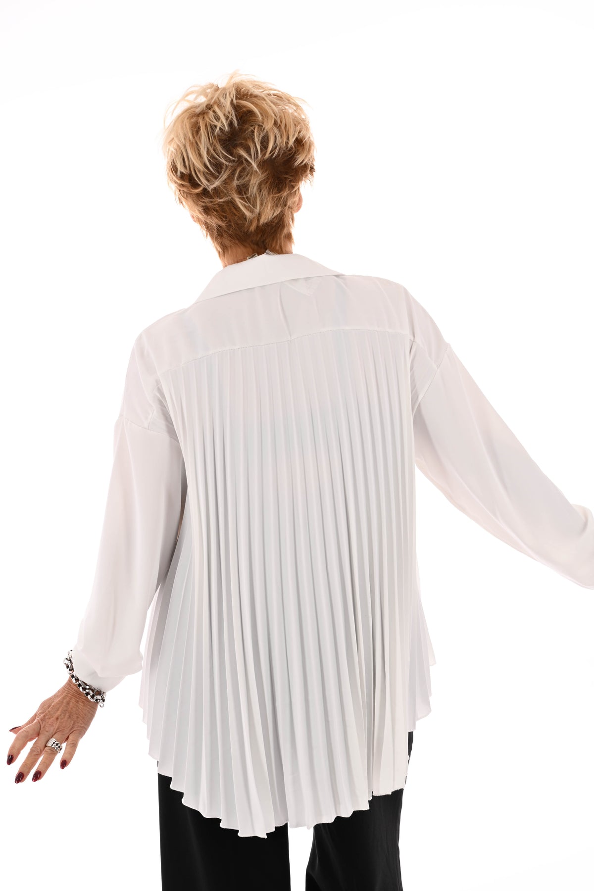 Doorknoop blouse uni plisse rug roomwit