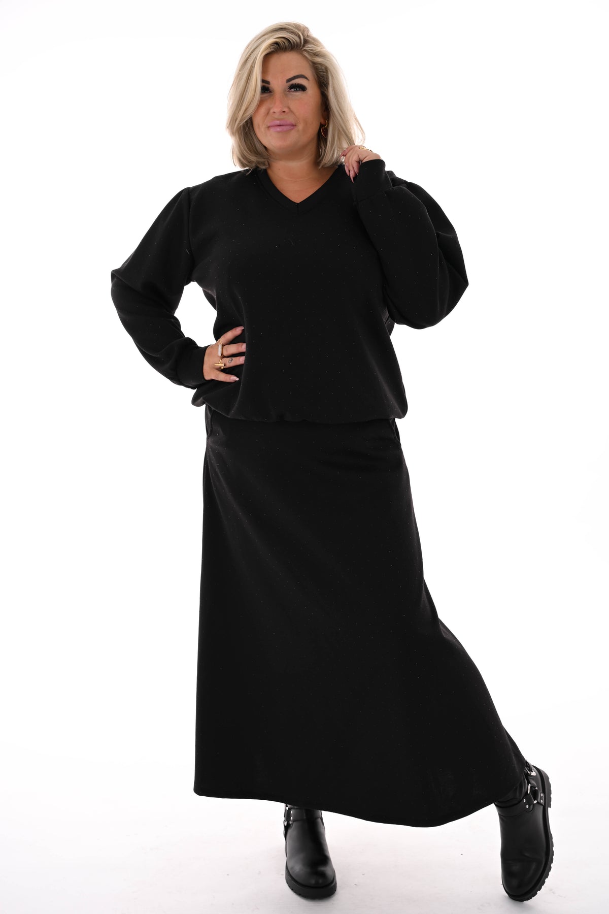 Tweedelig set sweater en rok strass zwart