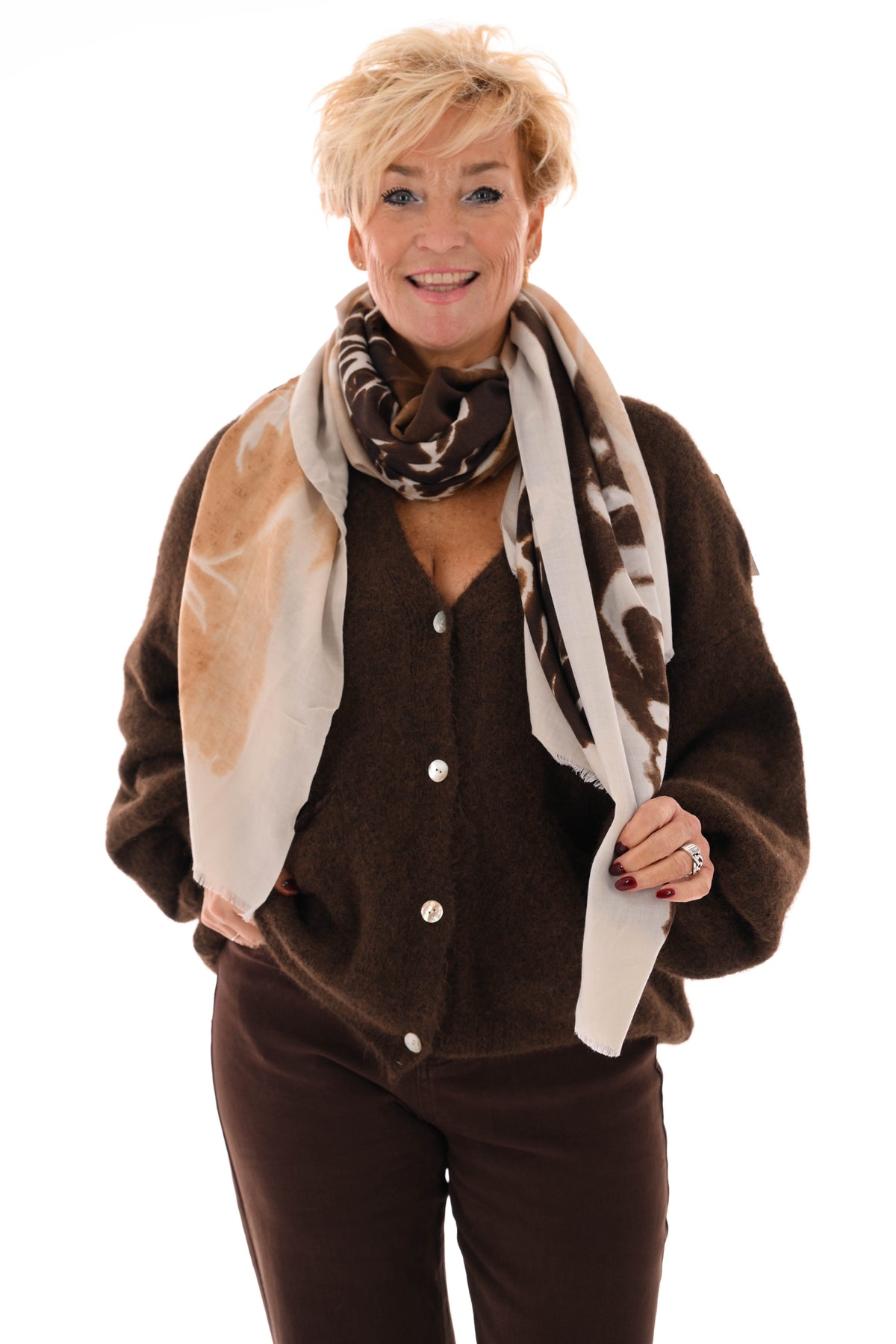 Kort gebreid vest pofmouwen bruin