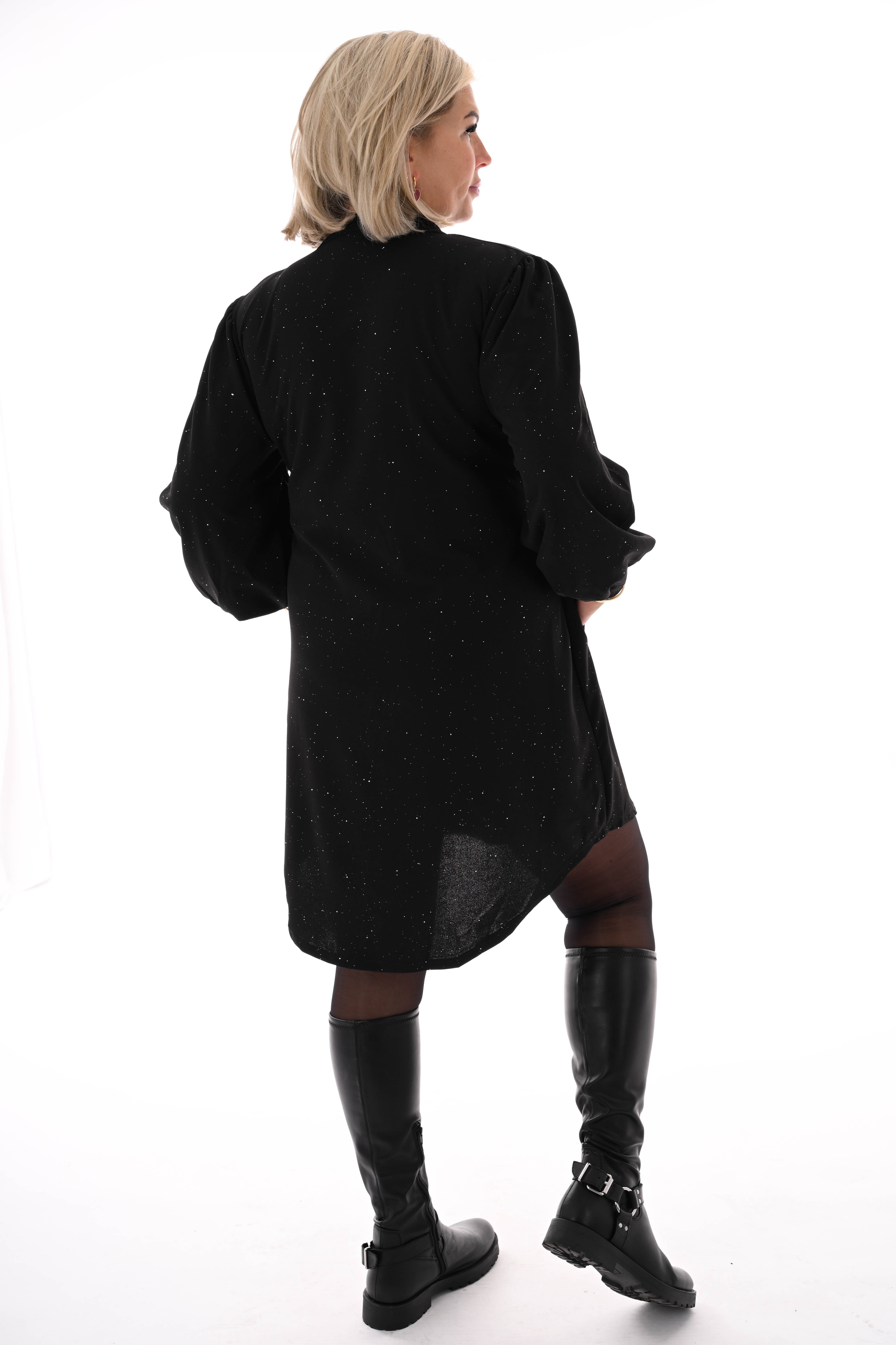 Jurk v-hals en pofmouwen glitter flakes zwart