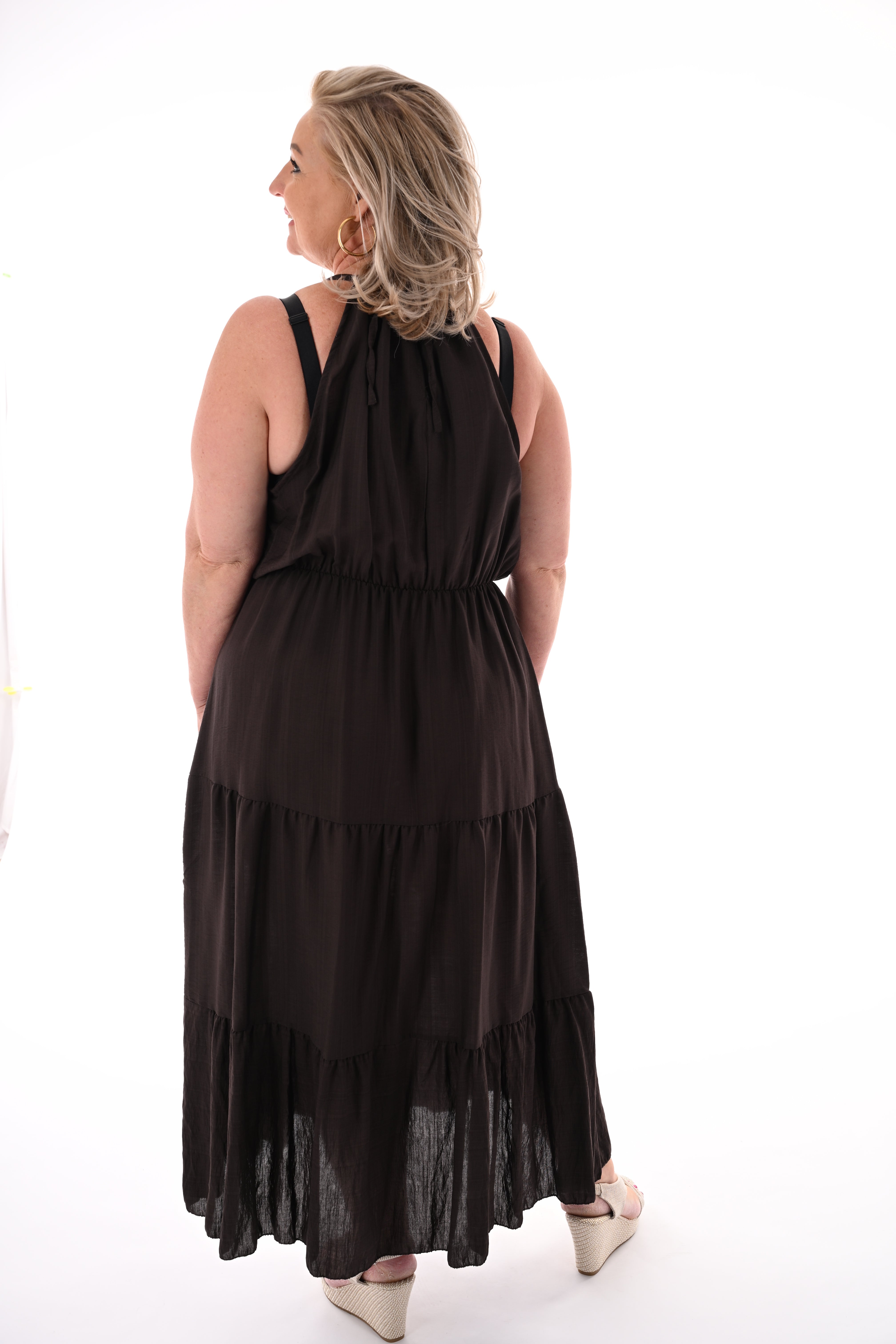 Maxi halterjurk stroken uni donkerbruin