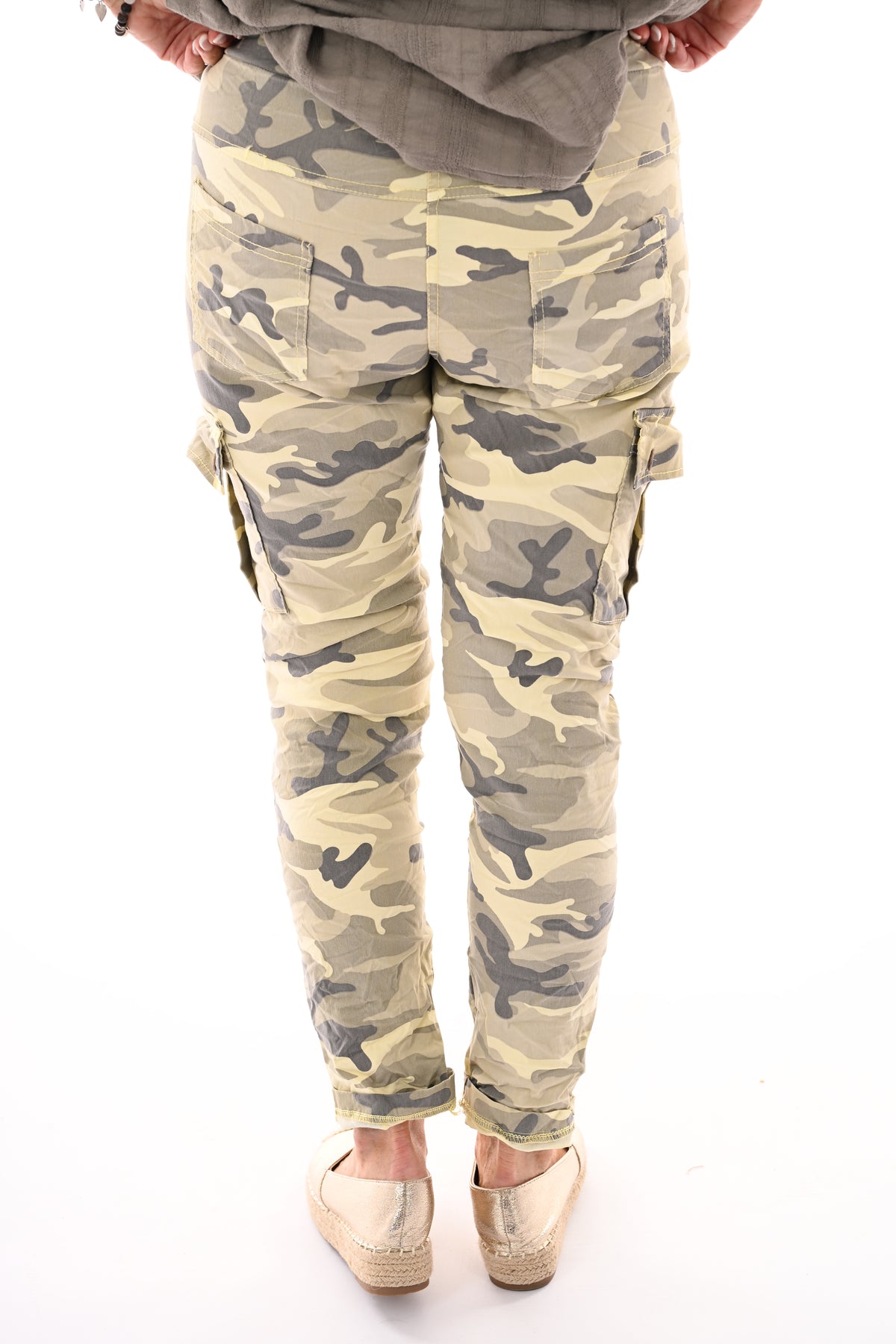 Stretchbroek camouflage cargo lichtgeel