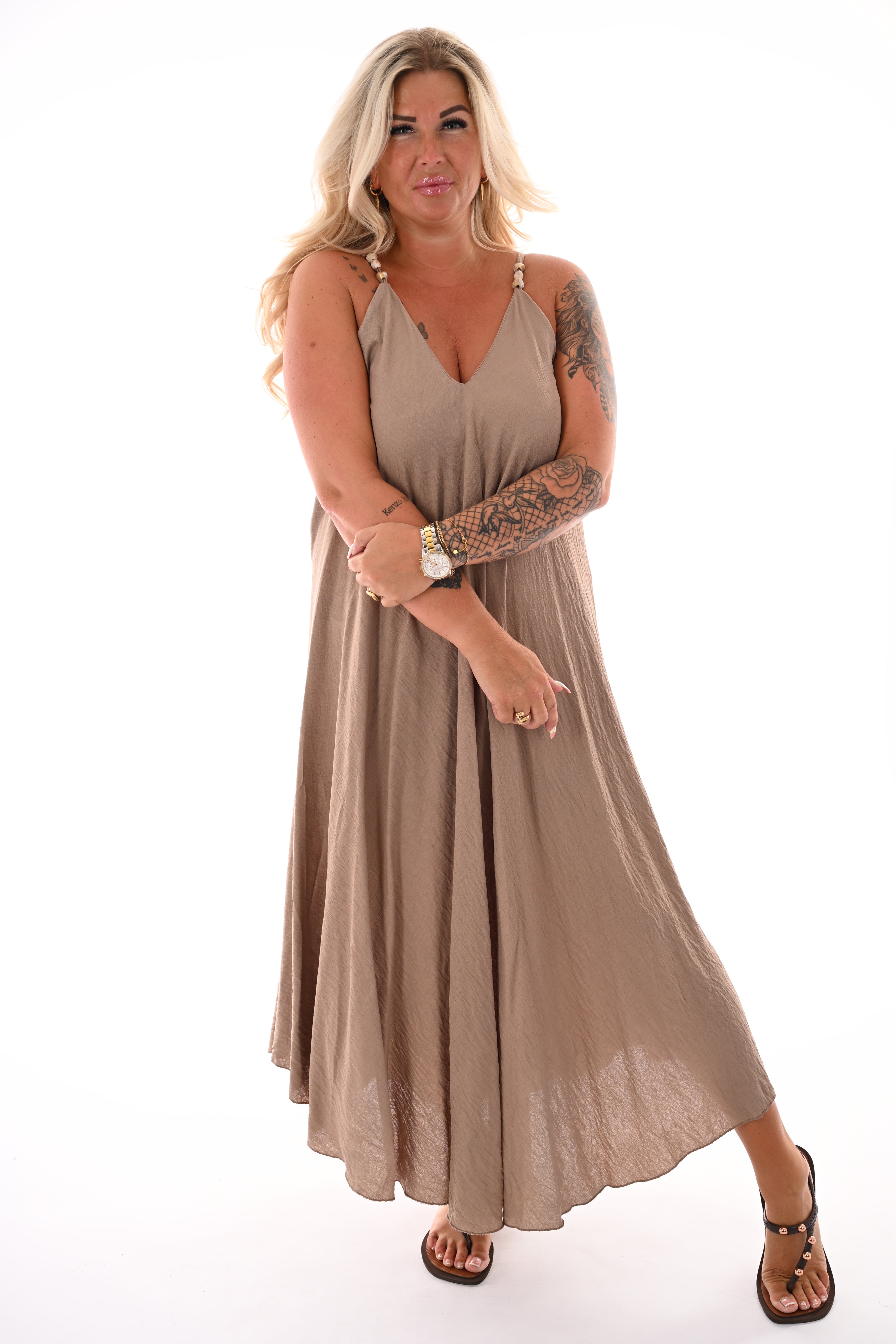 Lange jurk v-hals smalle bandjes taupe