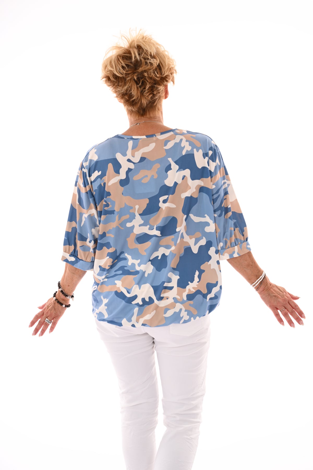 Travel top army v-hals lichtblauw/beige